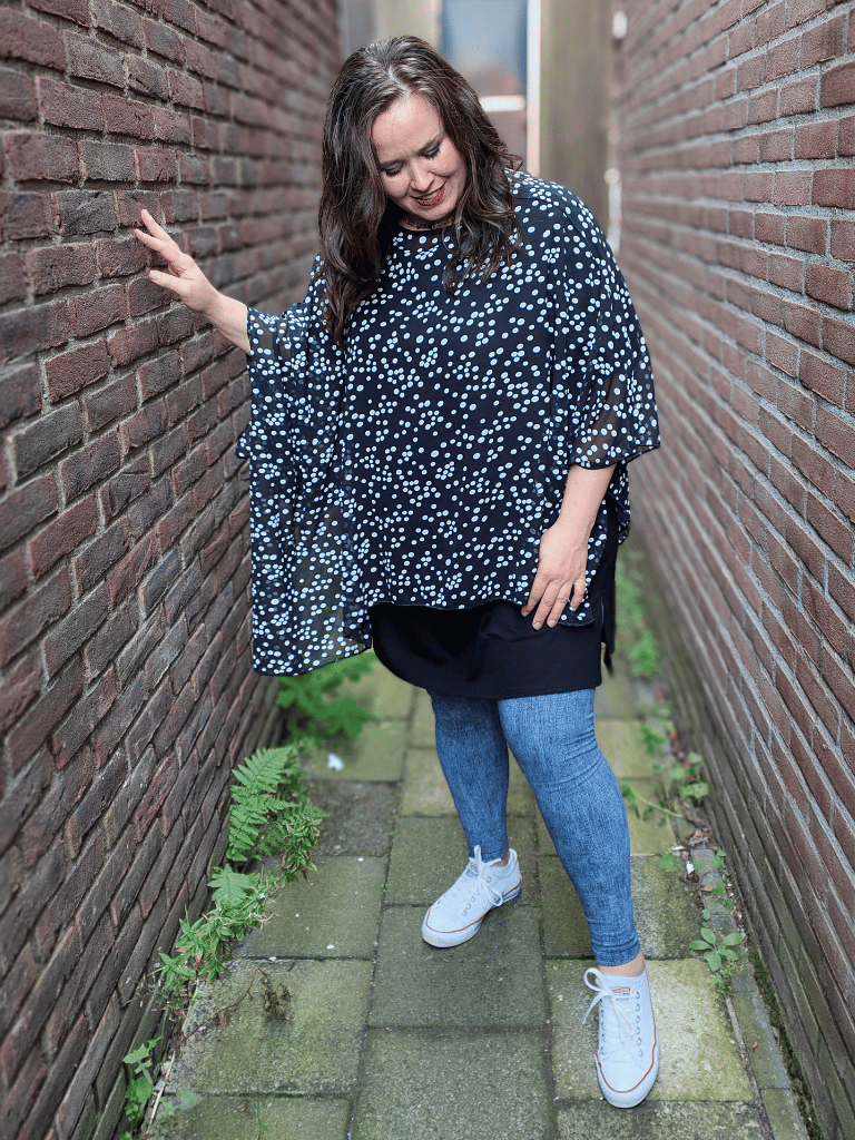Poncho stijl asymmetrisch chiffon one size 42-56