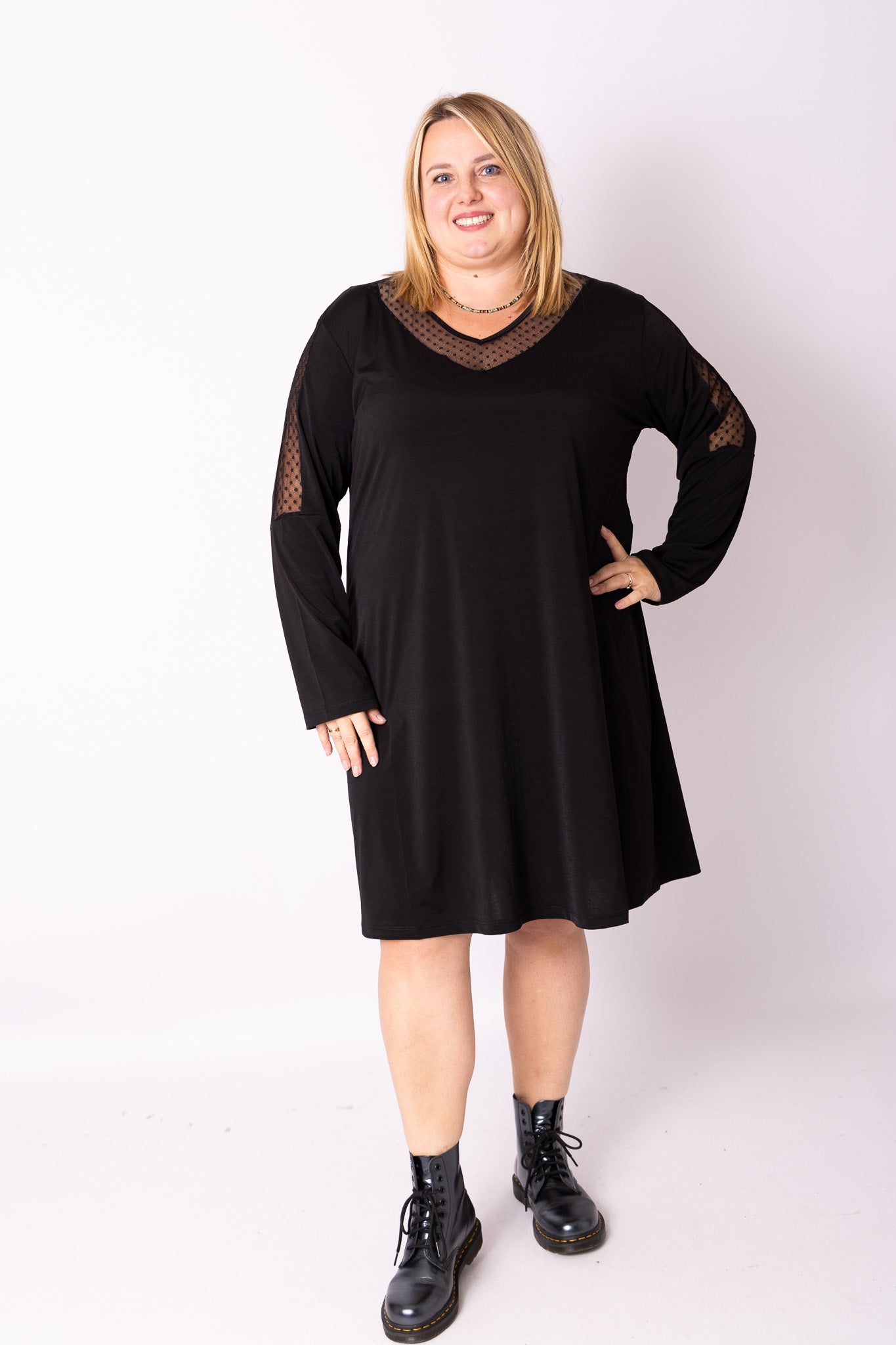 Jurk Patricia zwart travel stof ca 110 cm