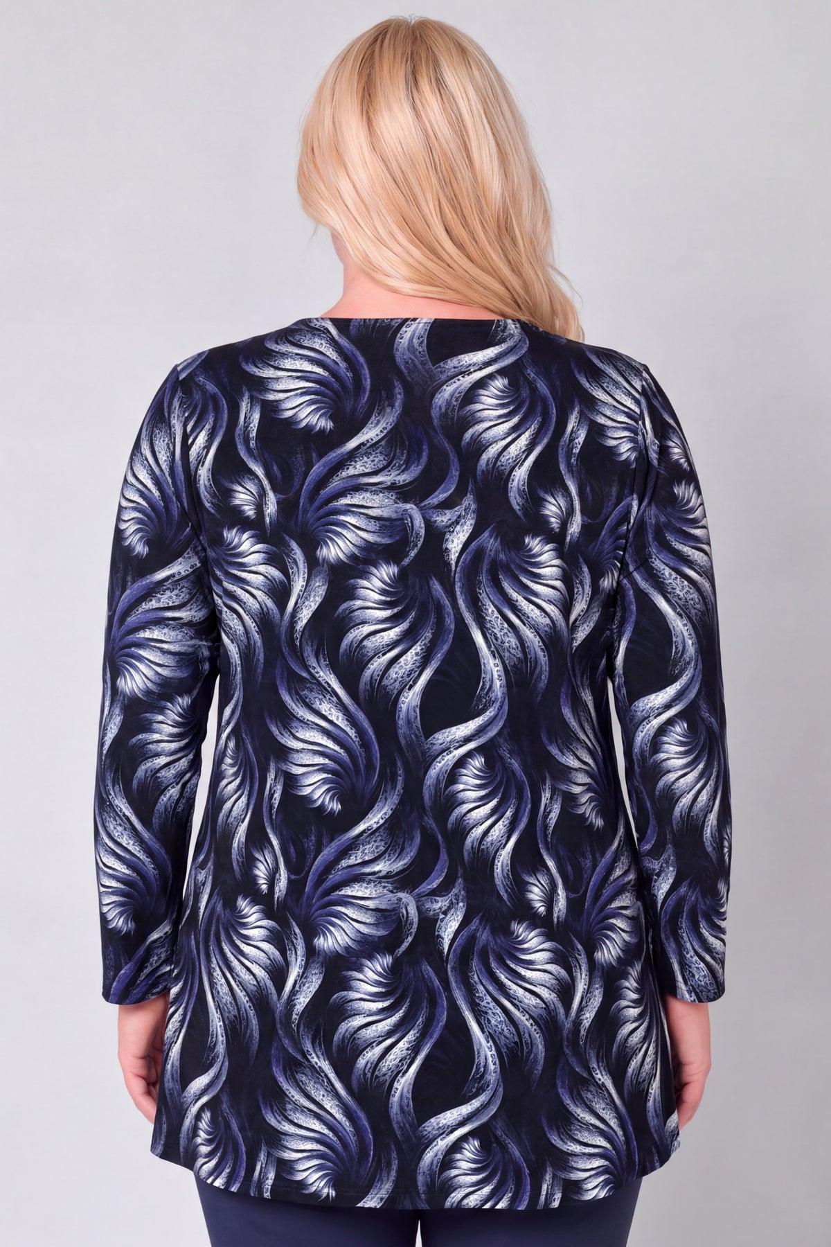 Longshirt Erna | Midnight Waves | met Viscose | Recht model | V-hals | 90 cm