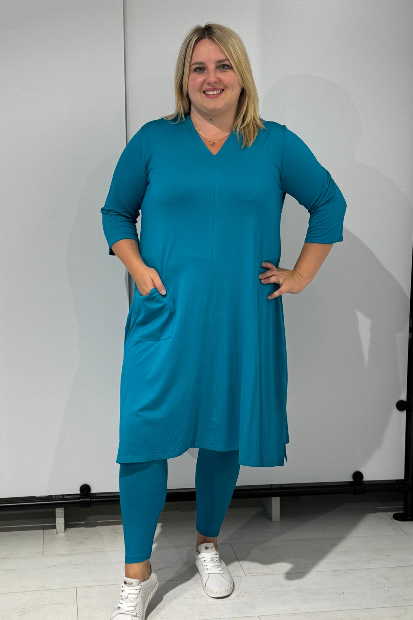 Tuniek Gonny | A-lijn | 3/4 mouw | viscose | 110 cm
