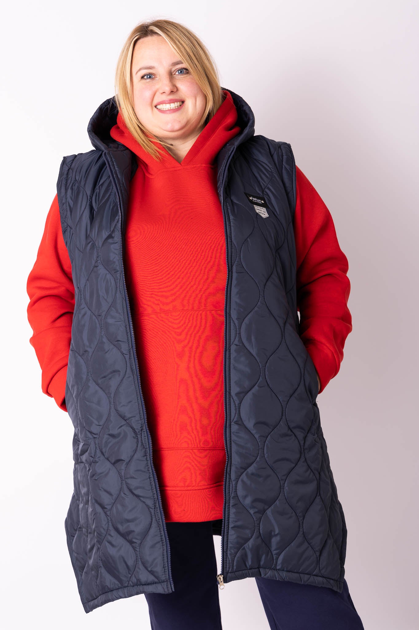 Bodywarmer met capuchon t/m maat 52