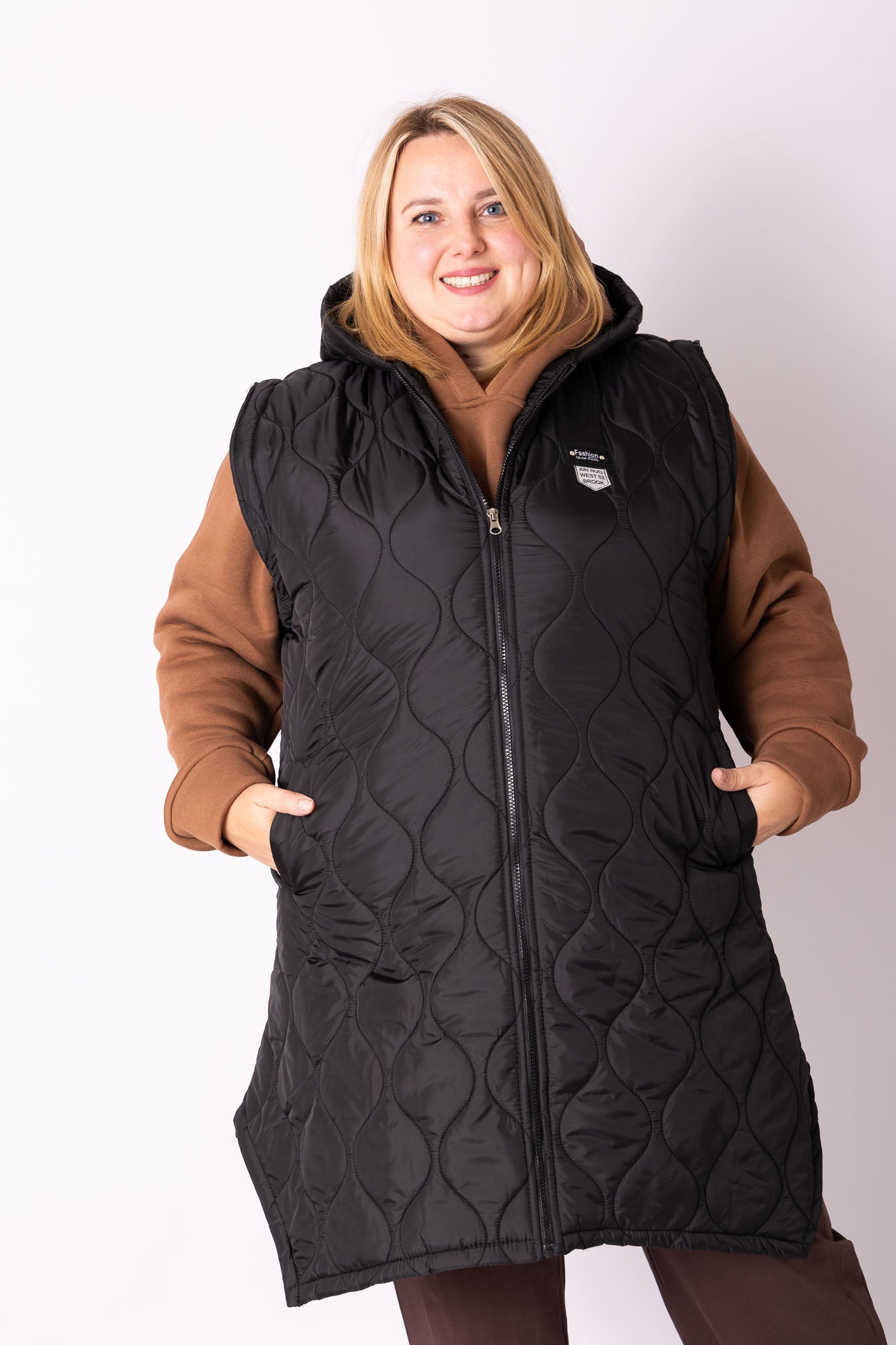 Bodywarmer met capuchon t/m maat 52