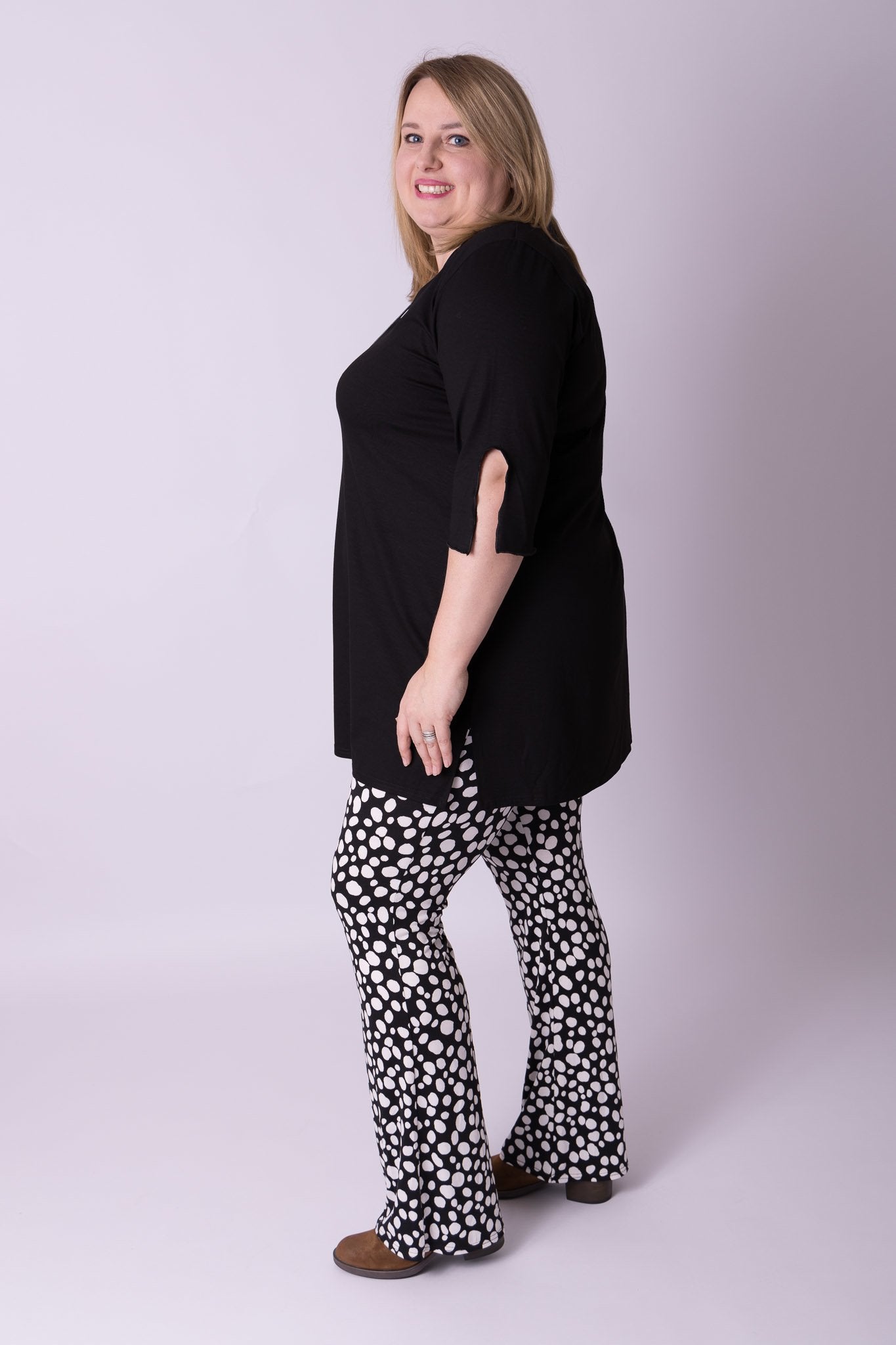 Flared legging lange pijpen kimo maten 48-60