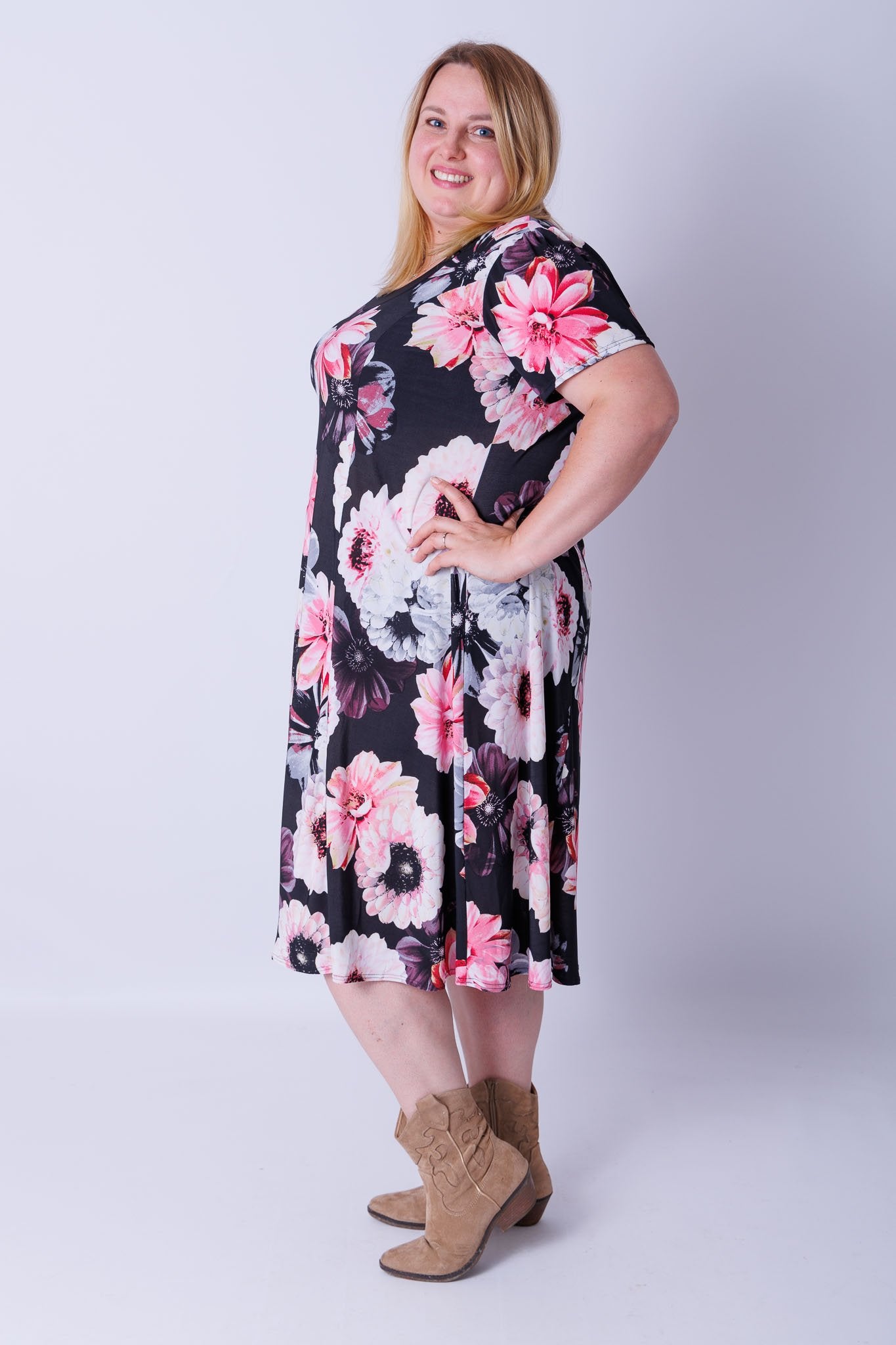 Jurk Bella Dahlia travel stof ca 115 cm