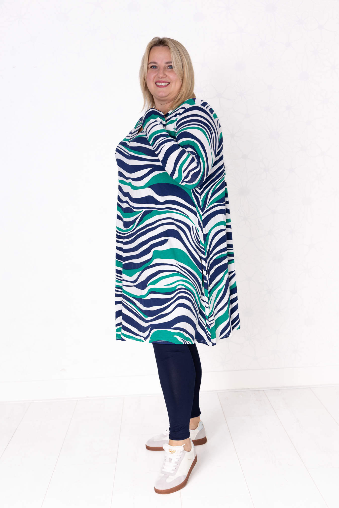 Jurk Linda | Zee donkerblauw groen | Viscose | A-lijn | 105cm