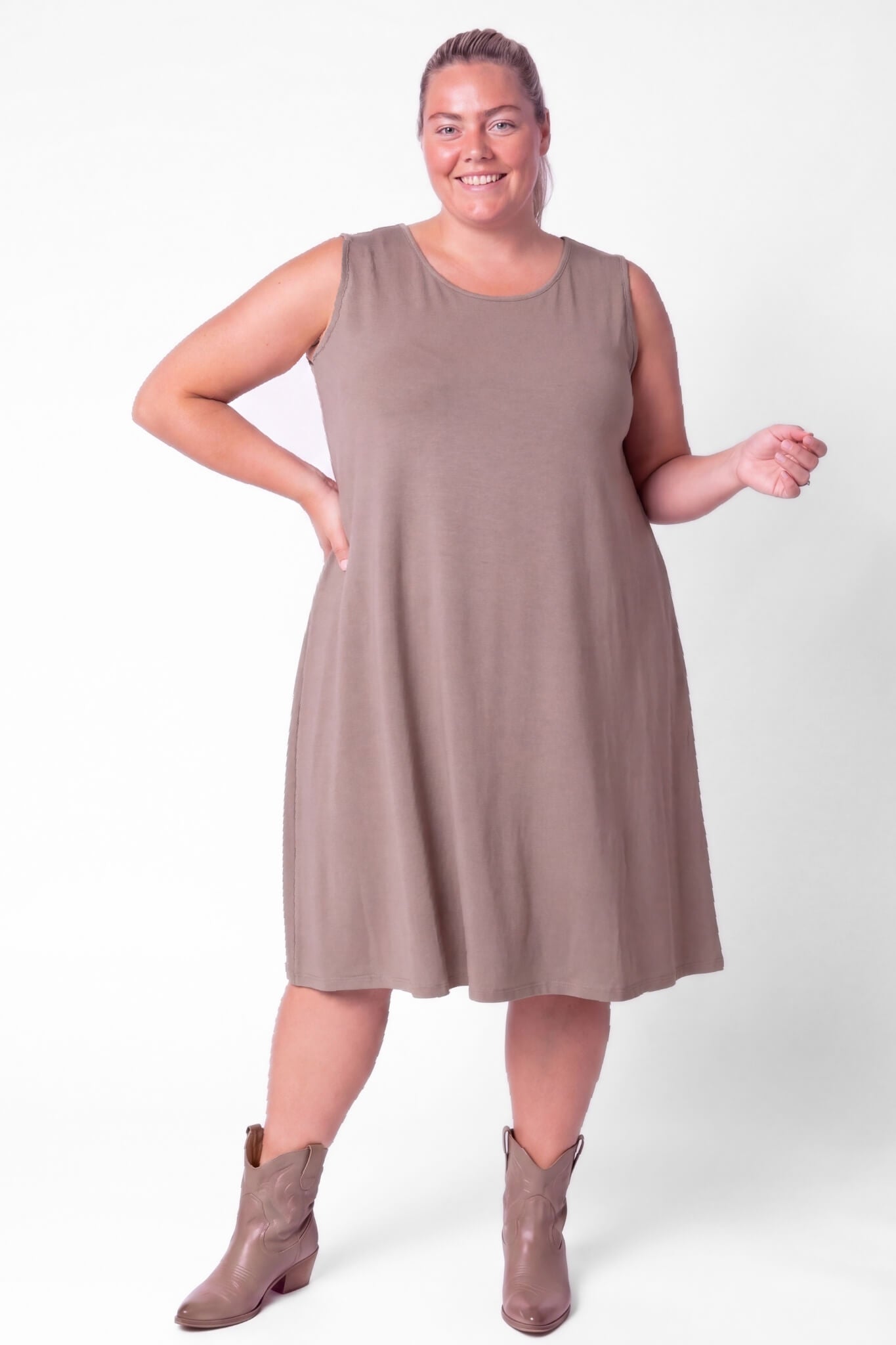 Jurk Linda | Mouwloos | A-lijn | Viscose | ca. 115cm