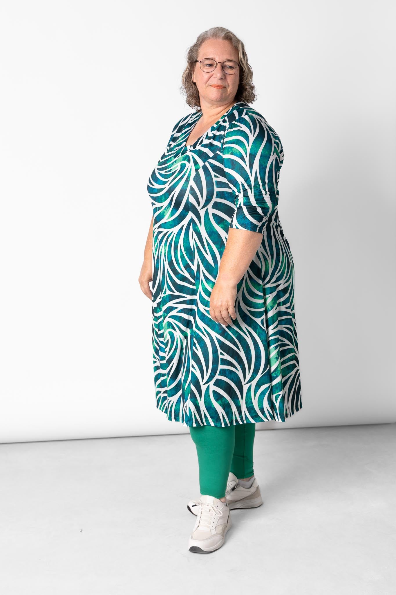 Jurk Bella | Jade Waves | Limited Edition | Grote Maten | Prinsessenlijn | Travelstof | 115cm