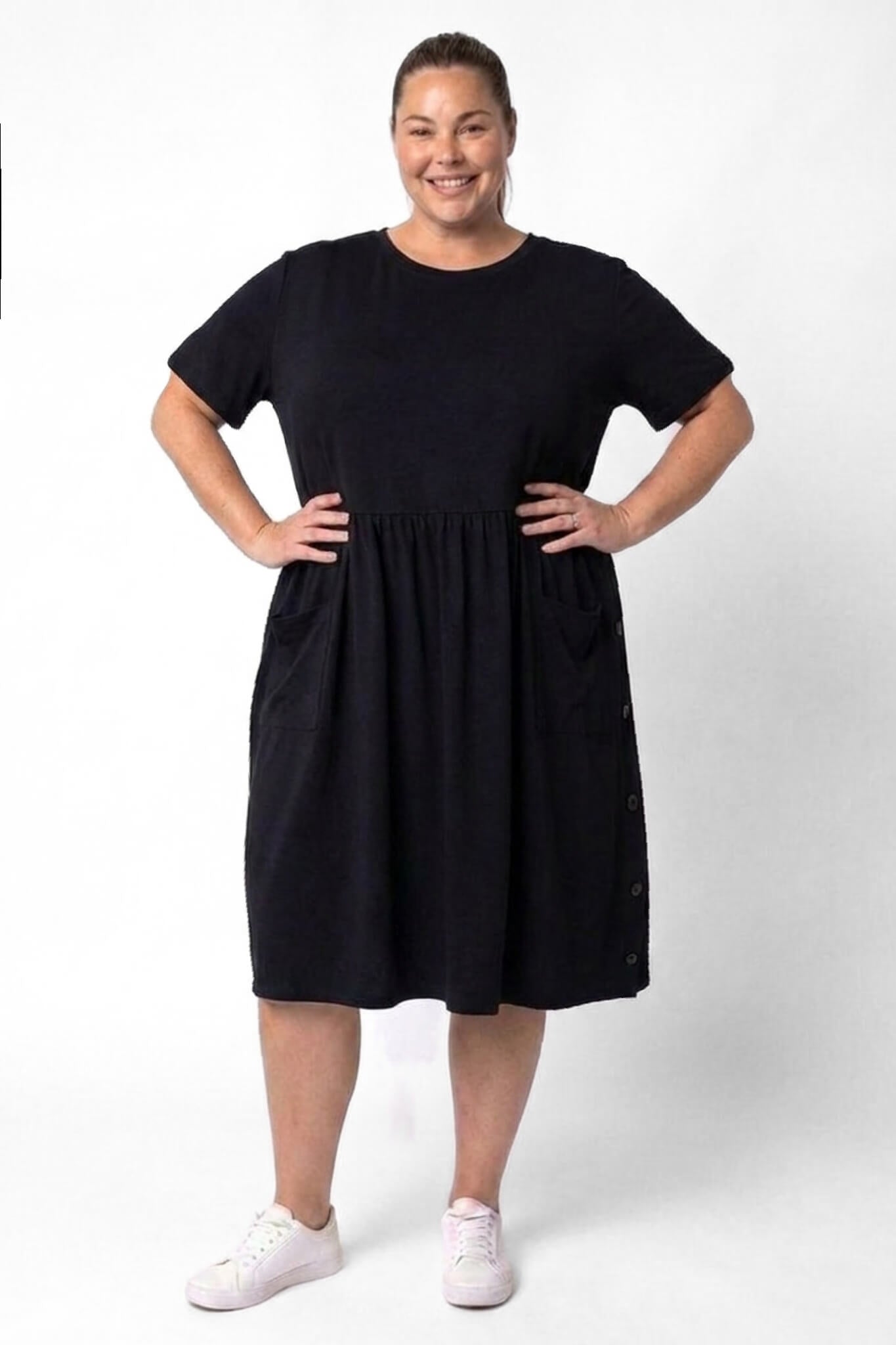 Jurk Lida | One Size | Katoen | Knopen Detail | 110 cm