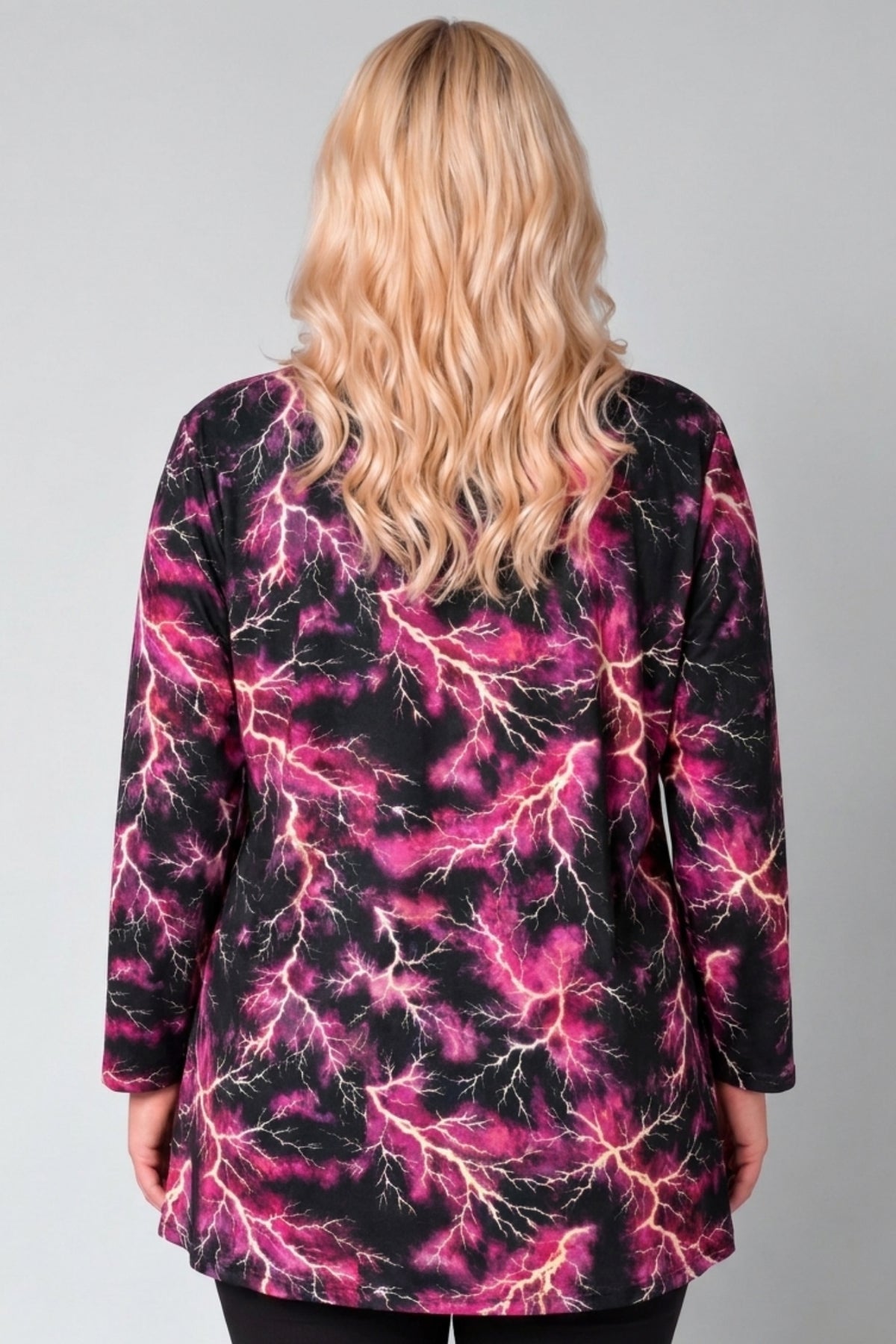 Longshirt Erna | Electric Pink Storm |Sonia met Viscose | Recht model | V-hals | 90 cm