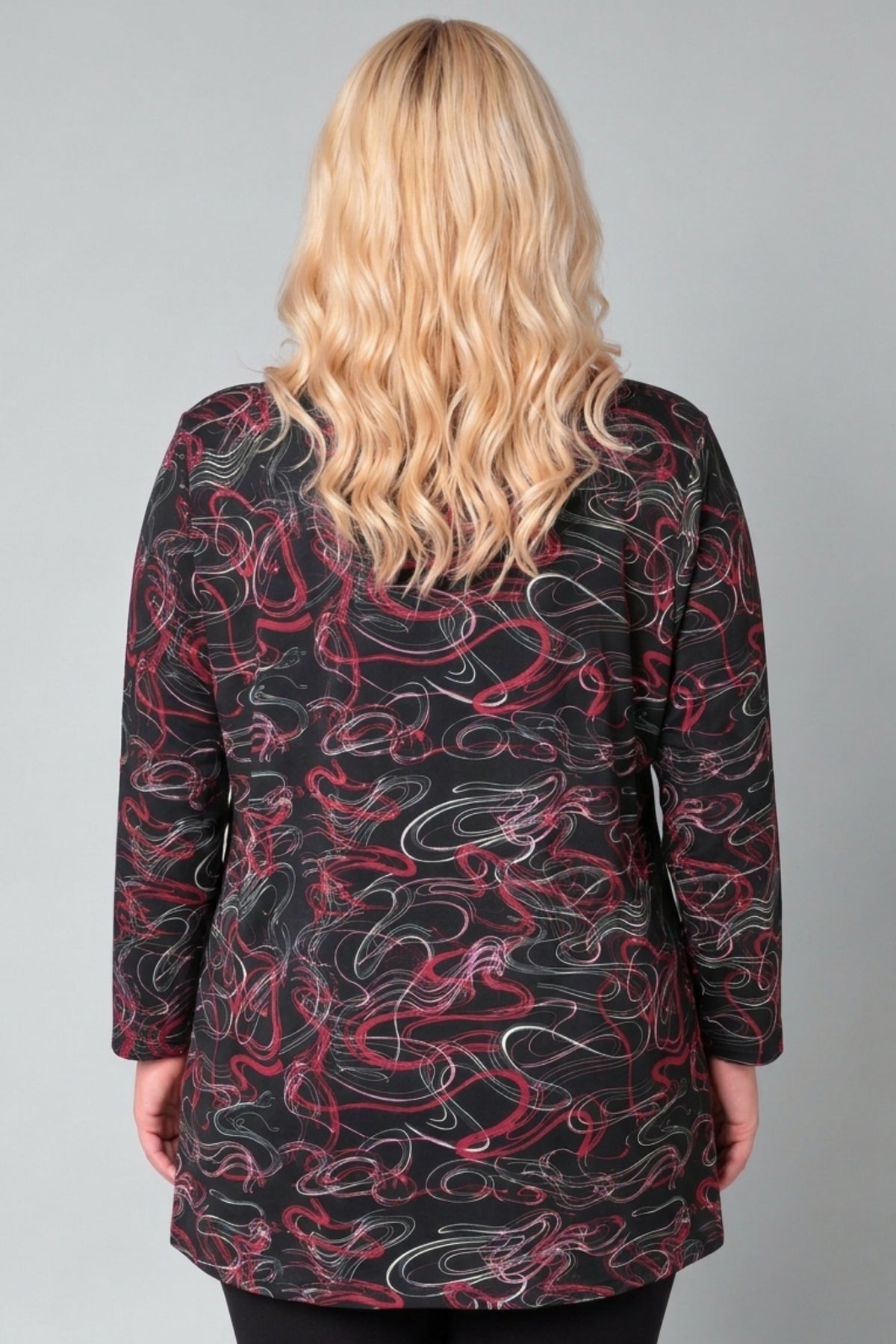 Longshirt Erna | Crimson Flow | Sonia met Viscose | Recht model | V-hals | 90 cm