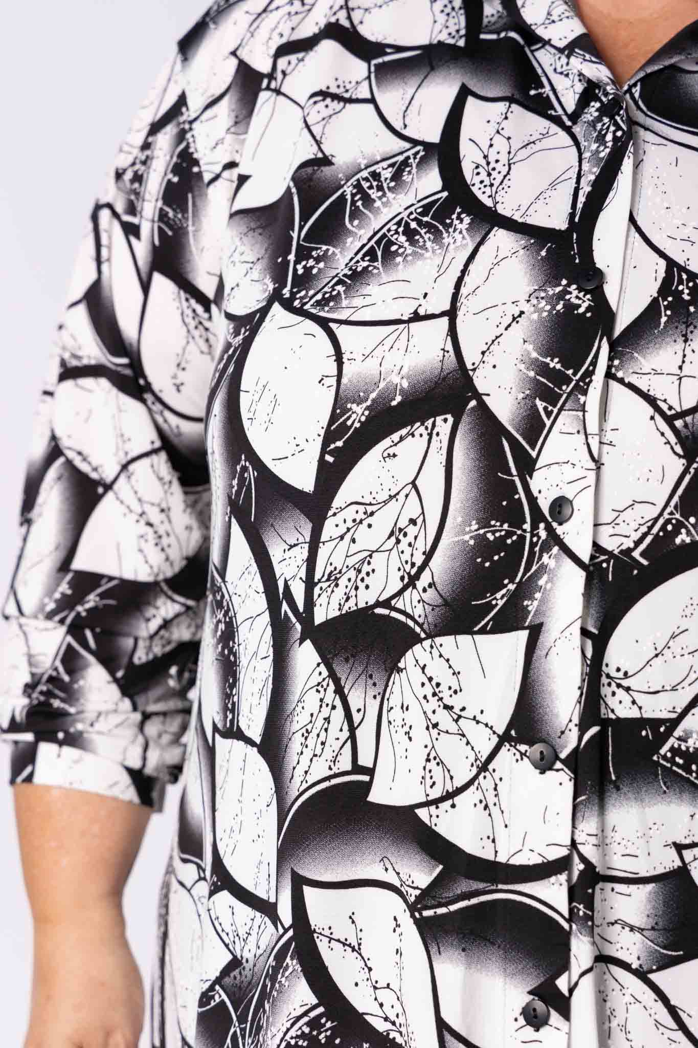 Overhemd jurk Tonny | Black White Leaves | Limited Edition | A-lijn | Lange mouw | Travel stof | 120cm