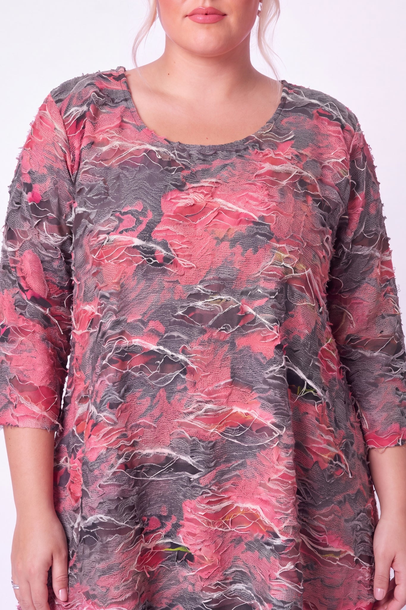 Wijd A-lijn Shirt Durkje | Coral Shadow | Gelaagde 3D-stof | 96cm