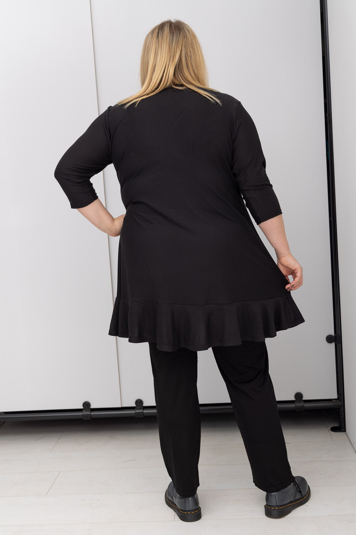 Top Ada zwart kimo 100 cm