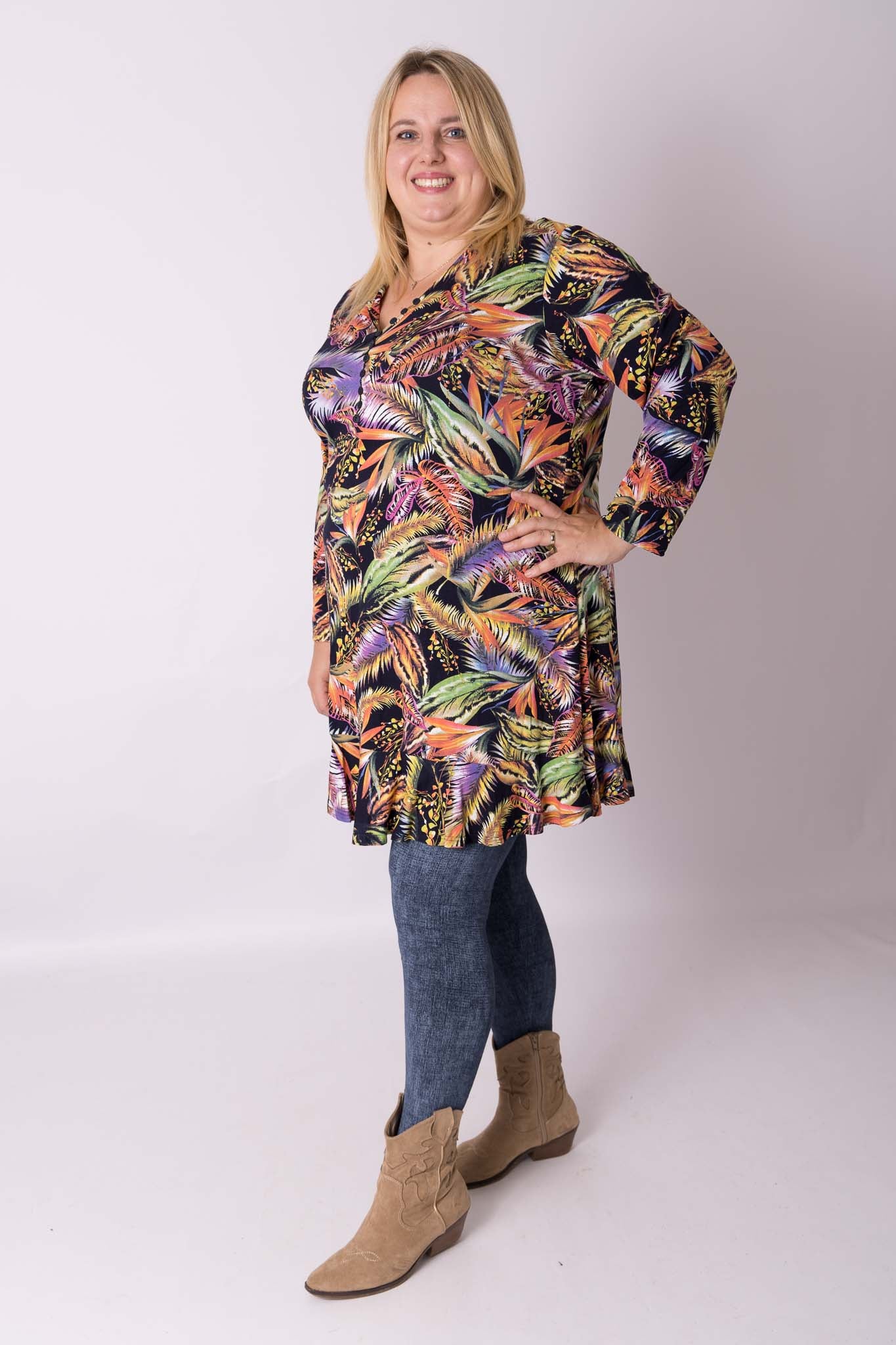 Top Ada veren abstract 95-100 cm viscose