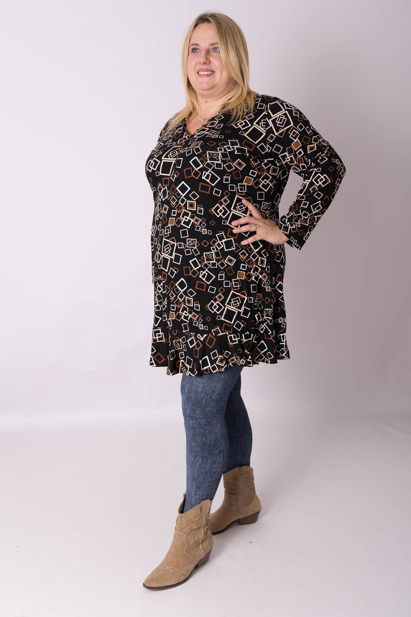 Top Ada vierkantjes bruin 95-100 cm viscose
