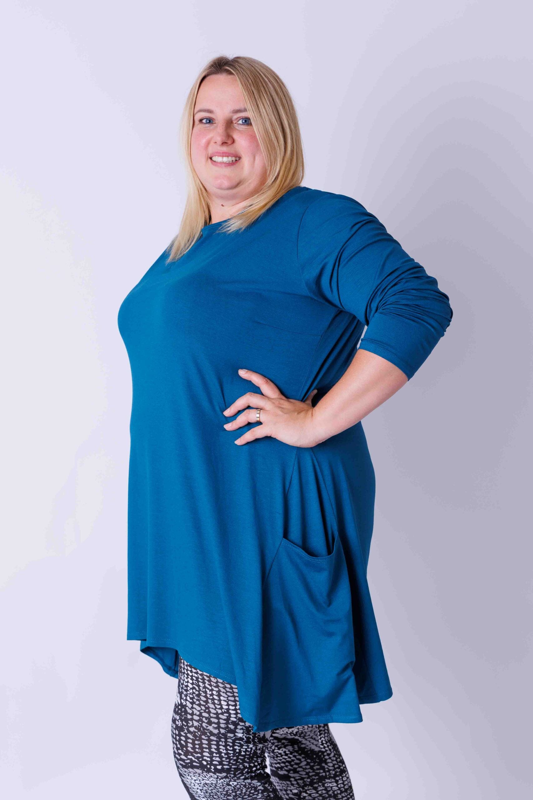 Top Bozenka A-lijn met zakken viscose 85-95 cm maat 46/48