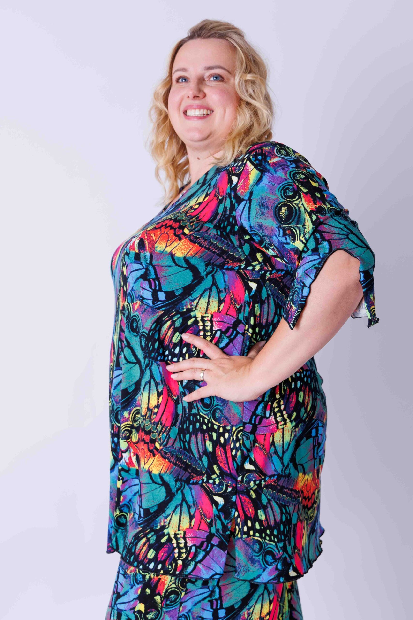 Top Erna vlinder abstract viscose 90 cm