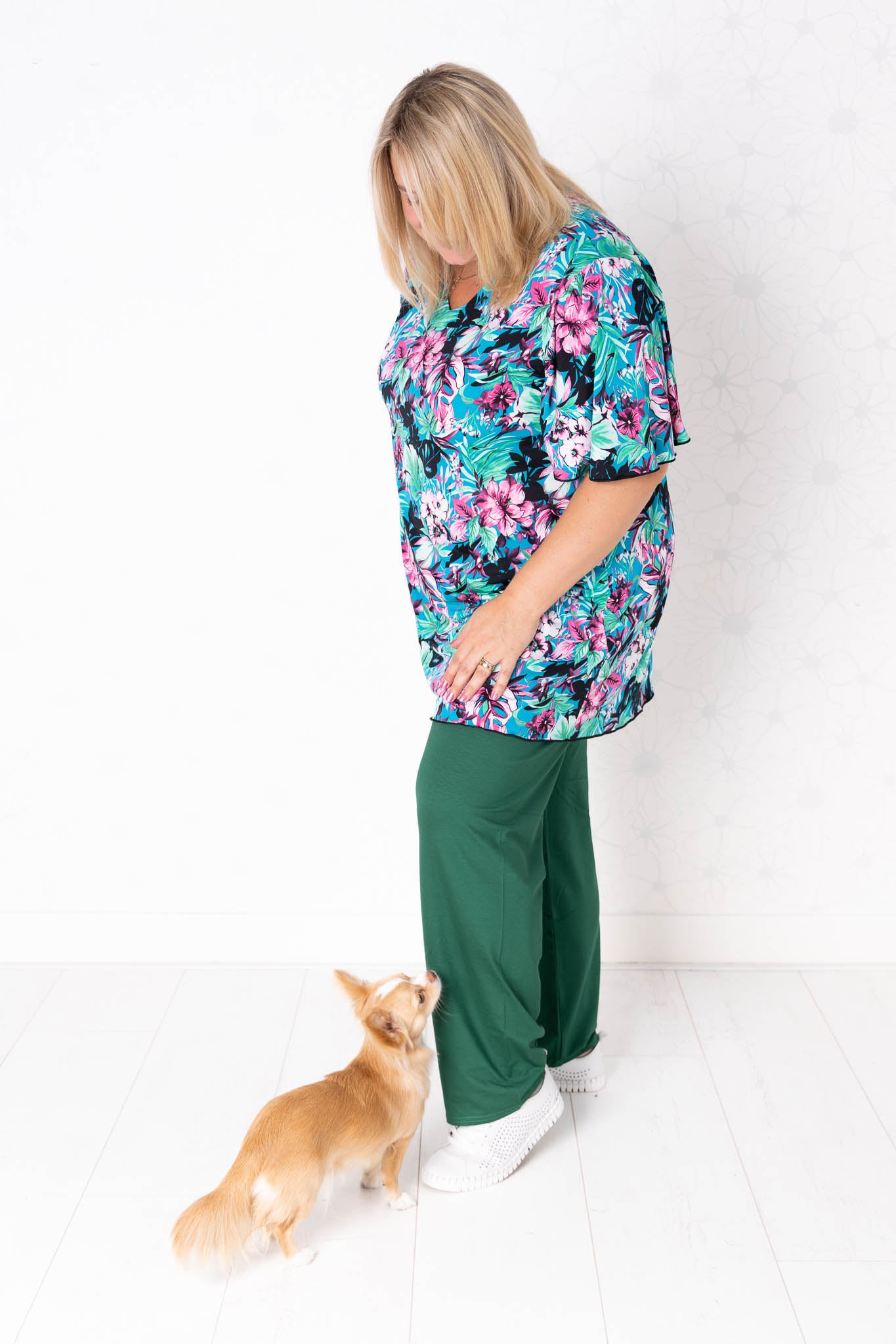 Top Karin – print "Bladeren en Bloemen" turquoise/groen/roze – travelstof – lengte 90 cm