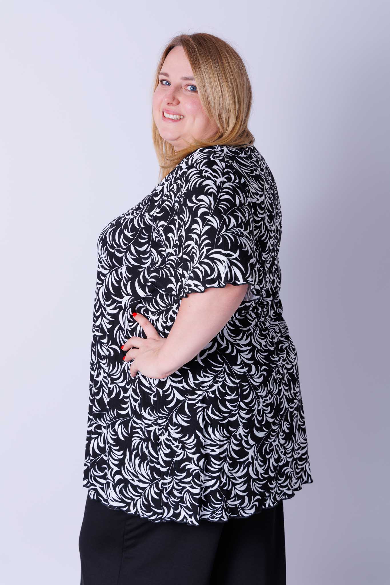 Top Karin zwart witte bladeren 90 cm viscose