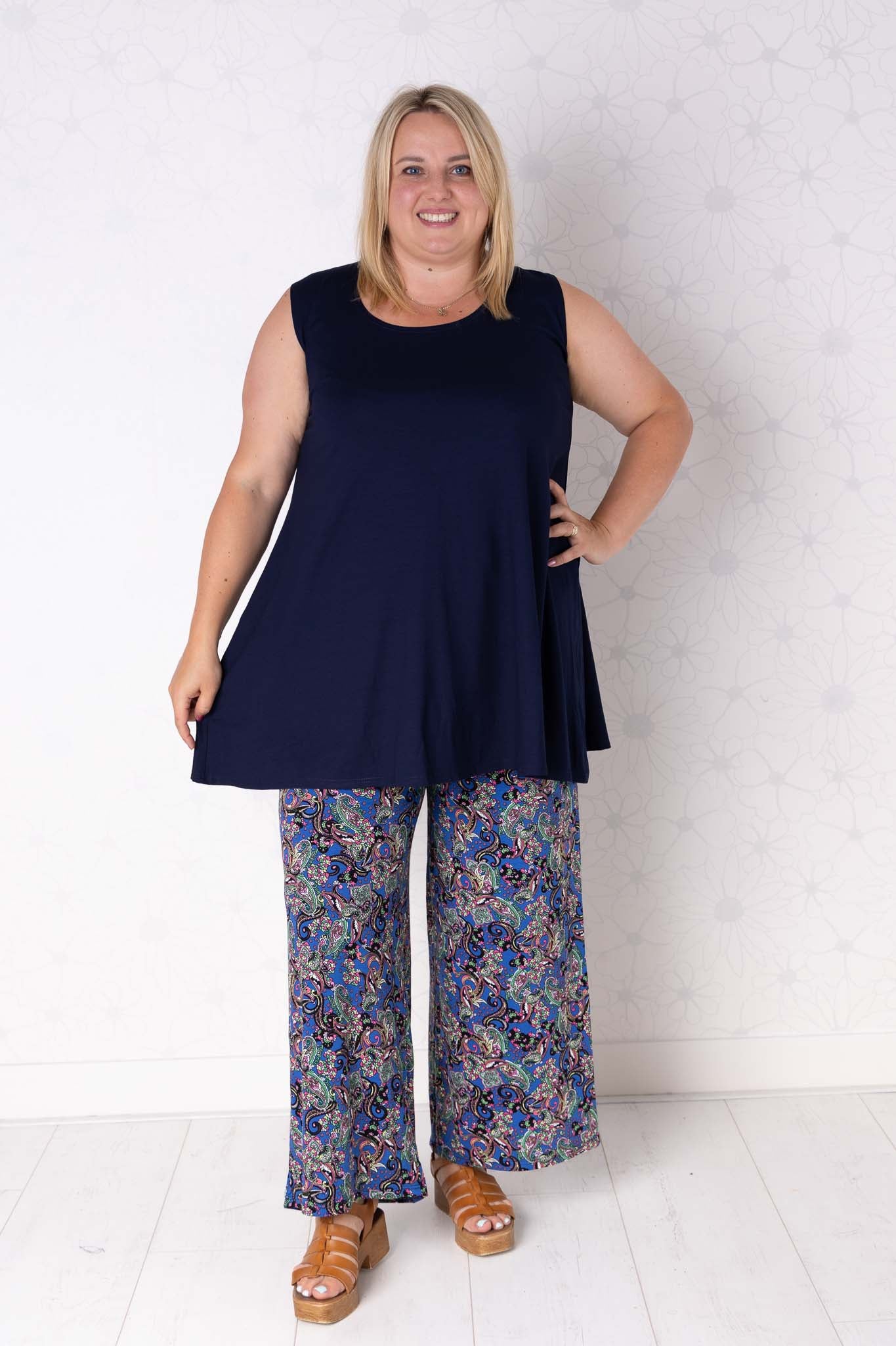 Wijde broek Judith - paisley groen kobaltblauw - Viscose - binnenbeenlengte ca. 70/72 cm