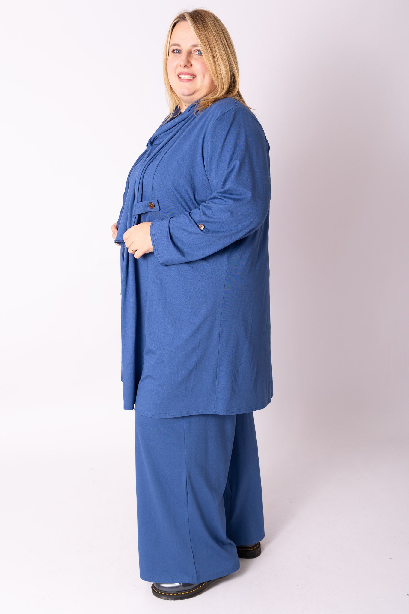 Vest Renske | Viscose | Oprol mouwen | 100cm