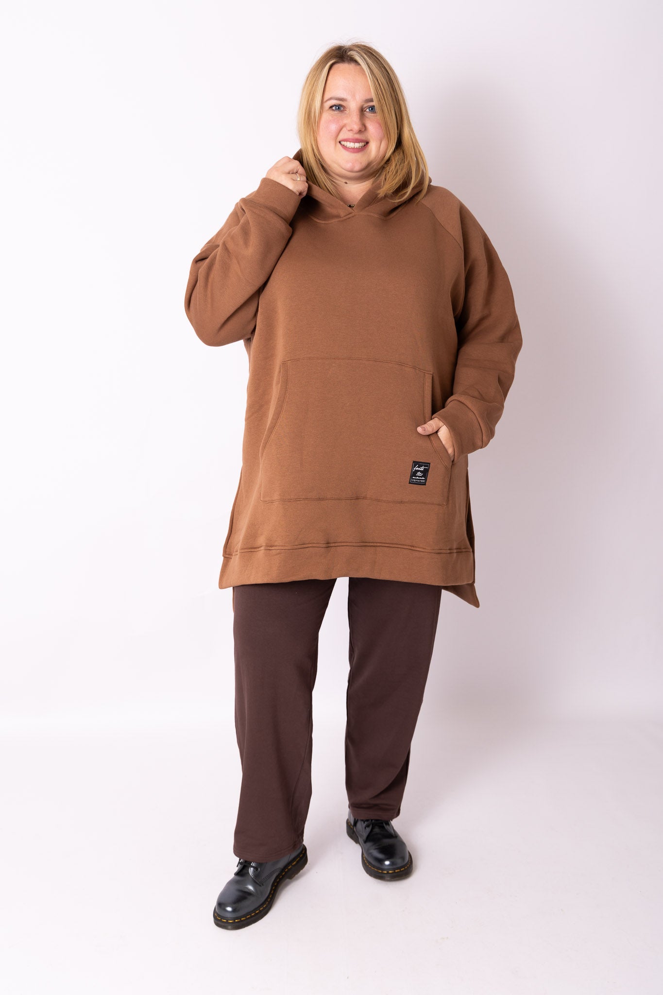 Warme hoodie met zakken one size buste 150 cm