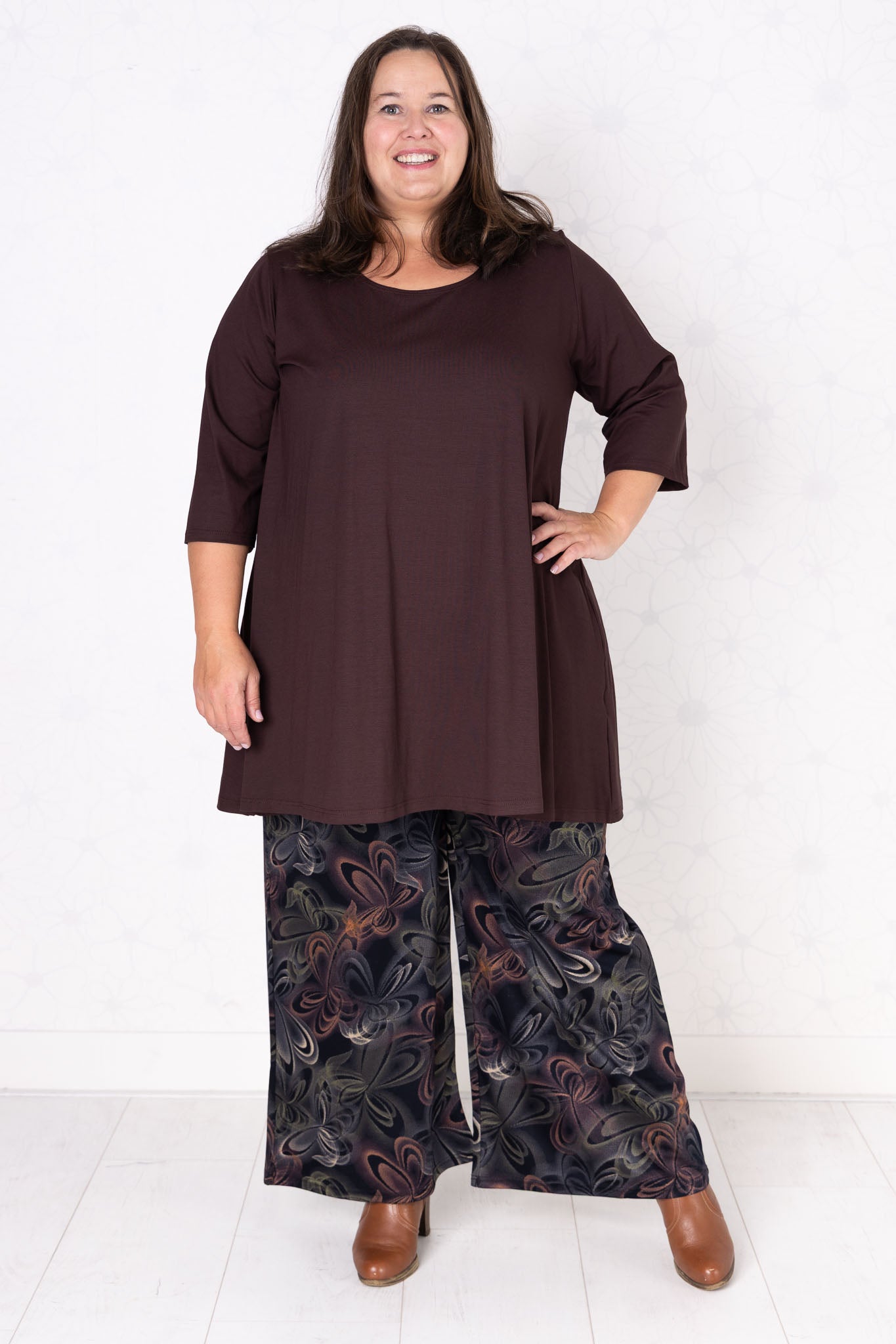 Wijde broek Suzette | Vlinder Abstract Bruin Zwart| Modal