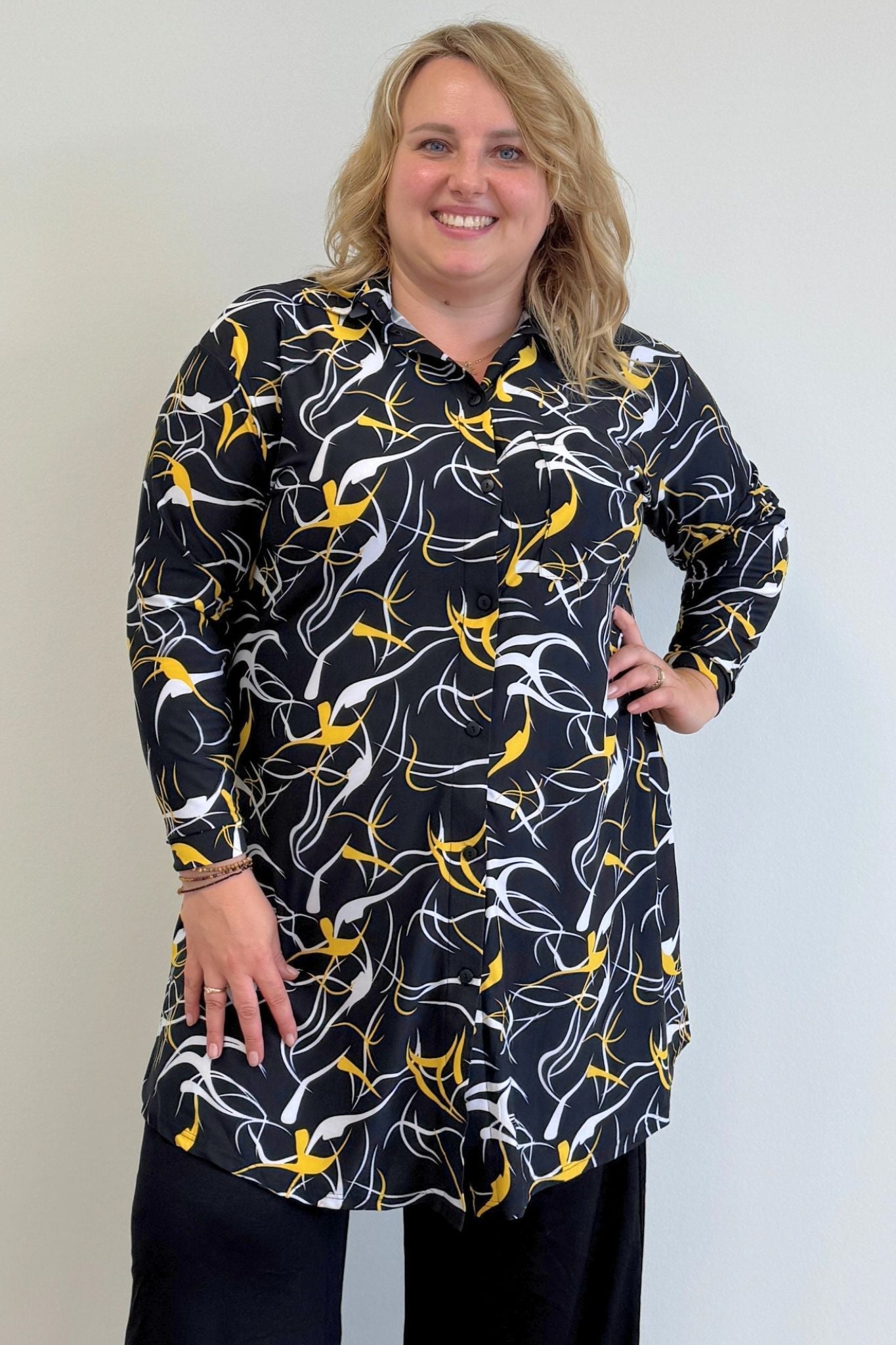 PRE-ORDER | Blouse Tonny | A-lijn | Lange mouw | Golden Breeze | Kimo stof | 105cm