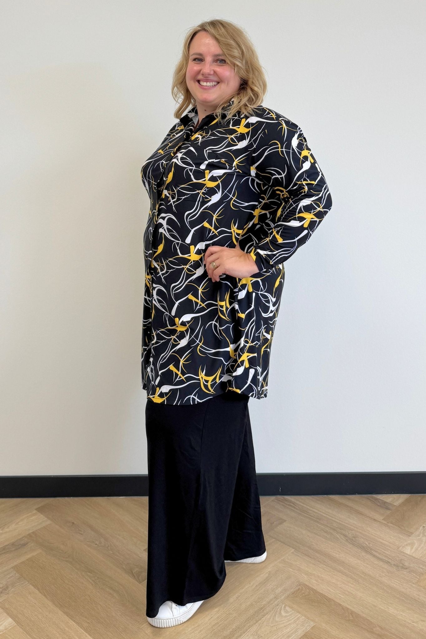 PRE-ORDER | Blouse Tonny | A-lijn | Lange mouw | Golden Breeze | Kimo stof | 105cm