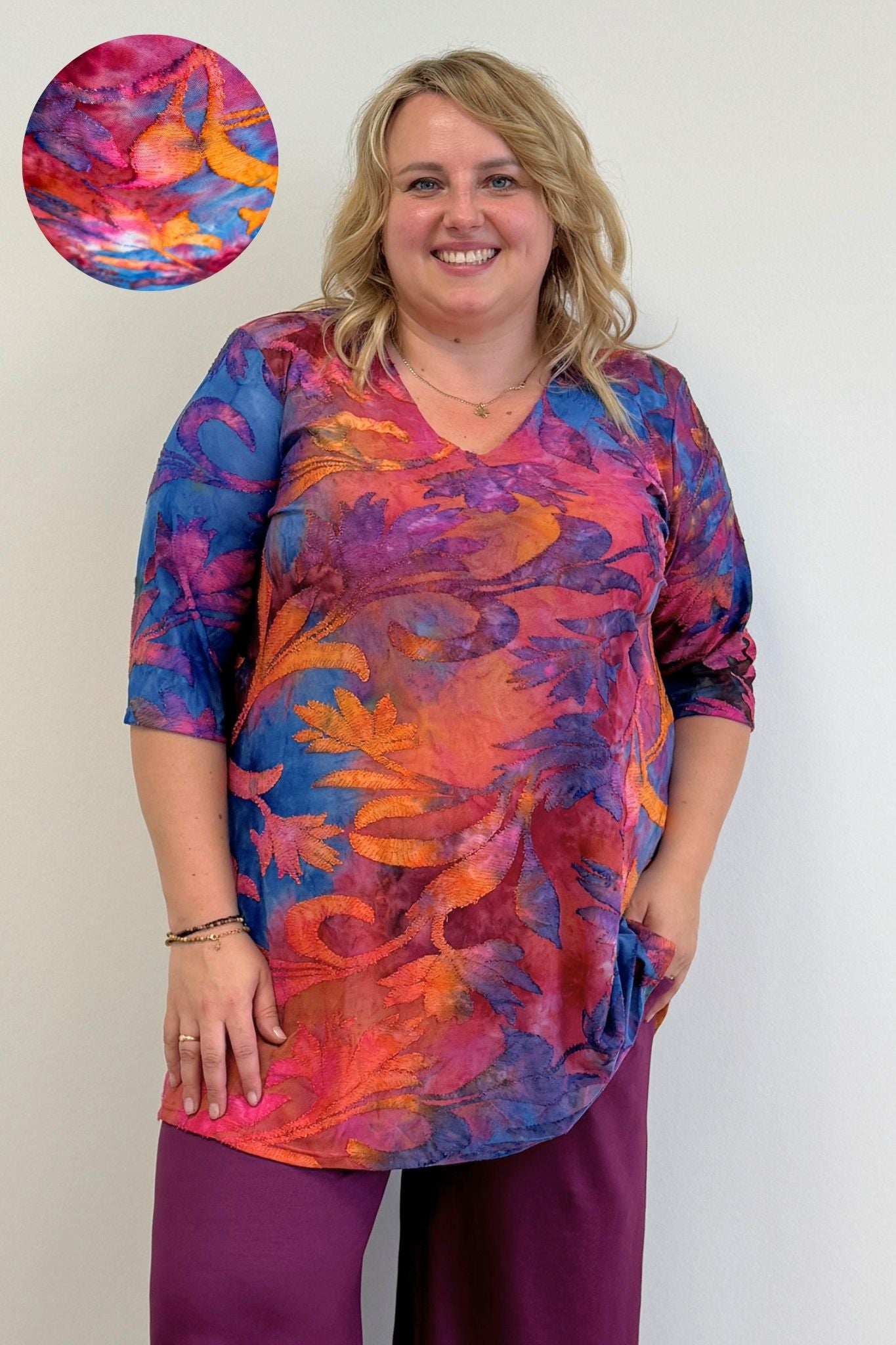 Top Erna | Majestic Bloom | Stretch Jersey | 3/4 mouw | Recht model | 90cm