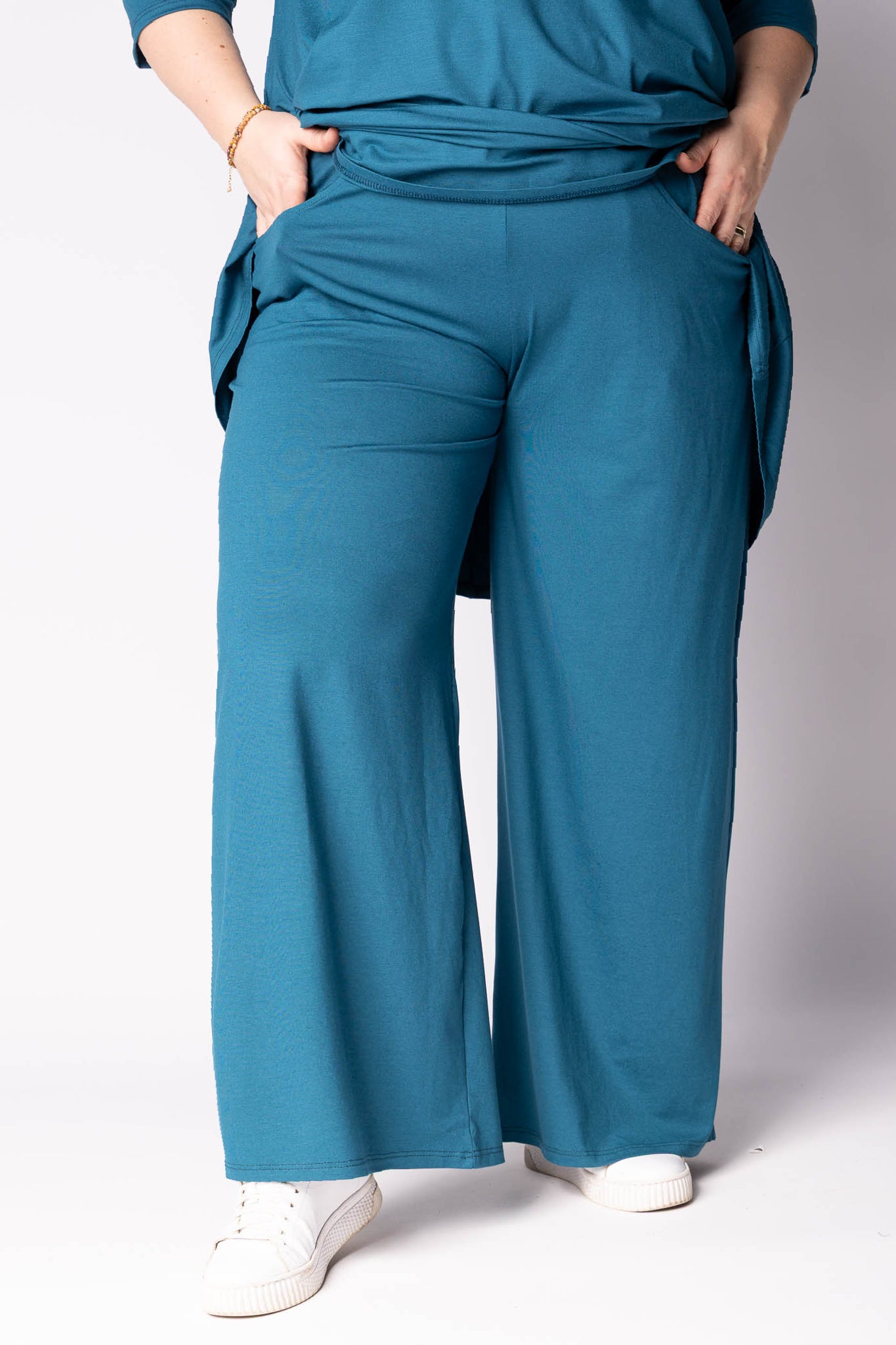 Wijde Broek Judith met Zakken | Viscose | 3 Lengtes (68/74/80 cm)