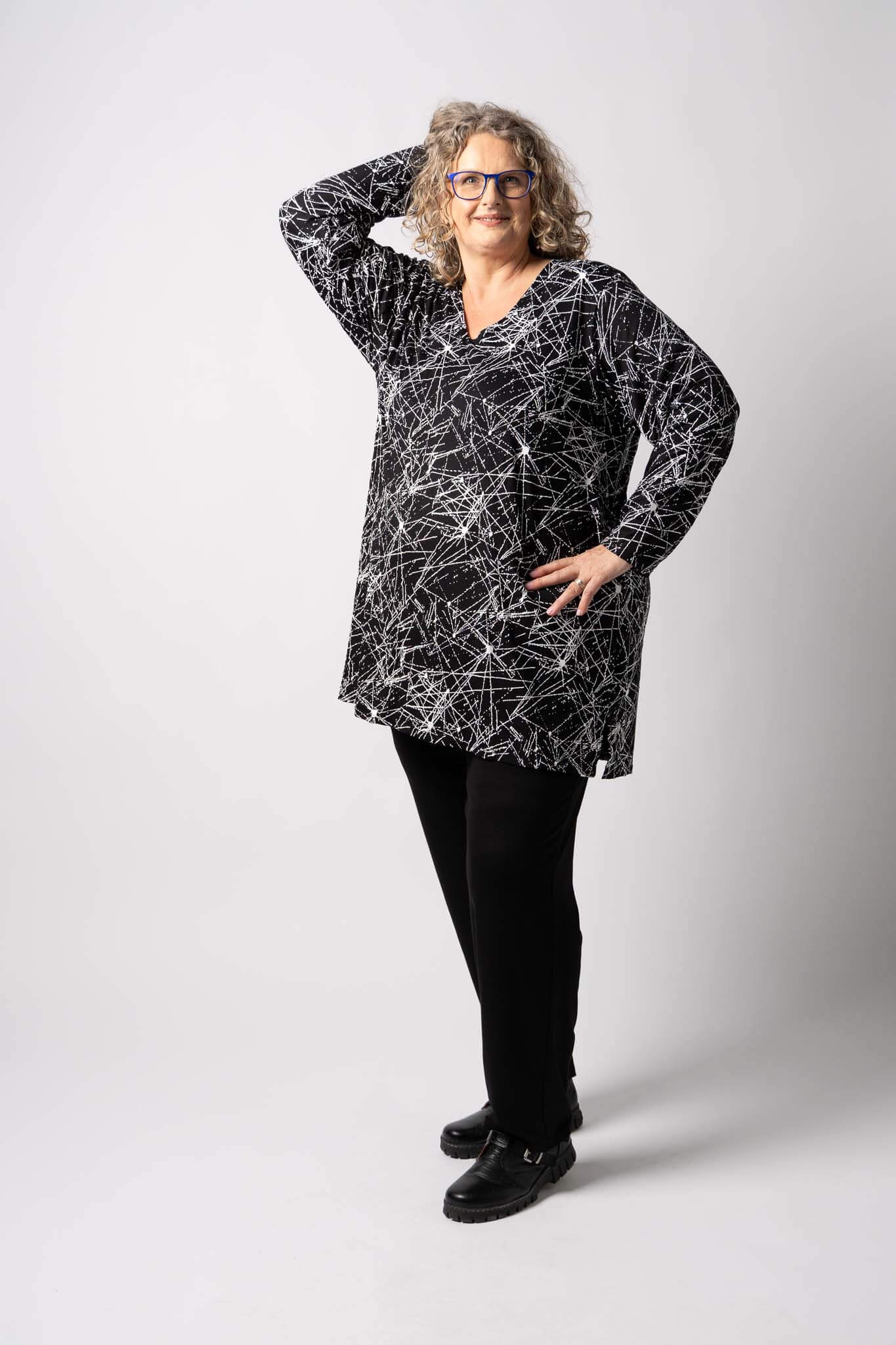 Top Erna| Zodiac Night| Viscose | 90 cm