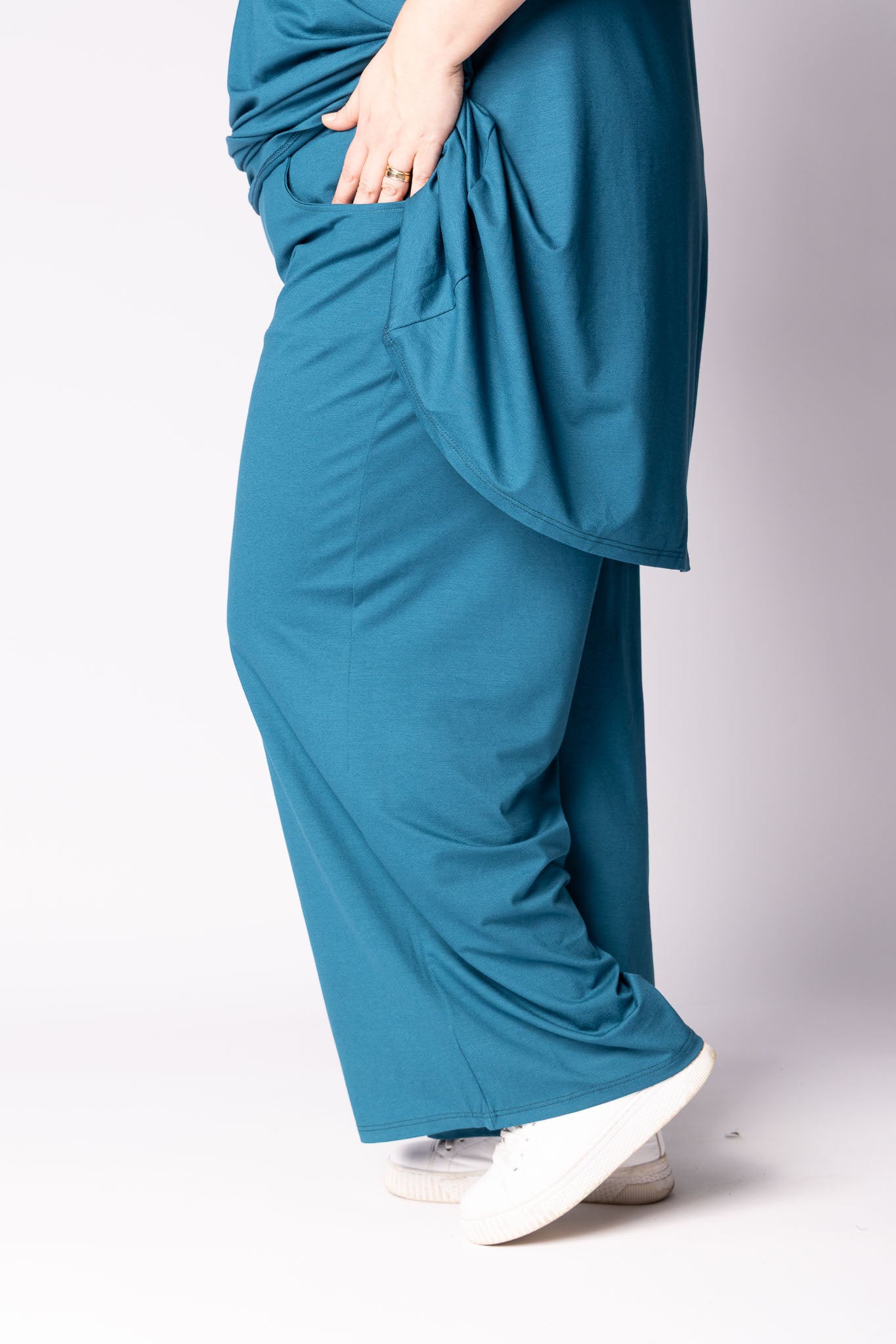 Wijde Broek Judith met Zakken | Viscose | 3 Lengtes (68/74/80 cm)