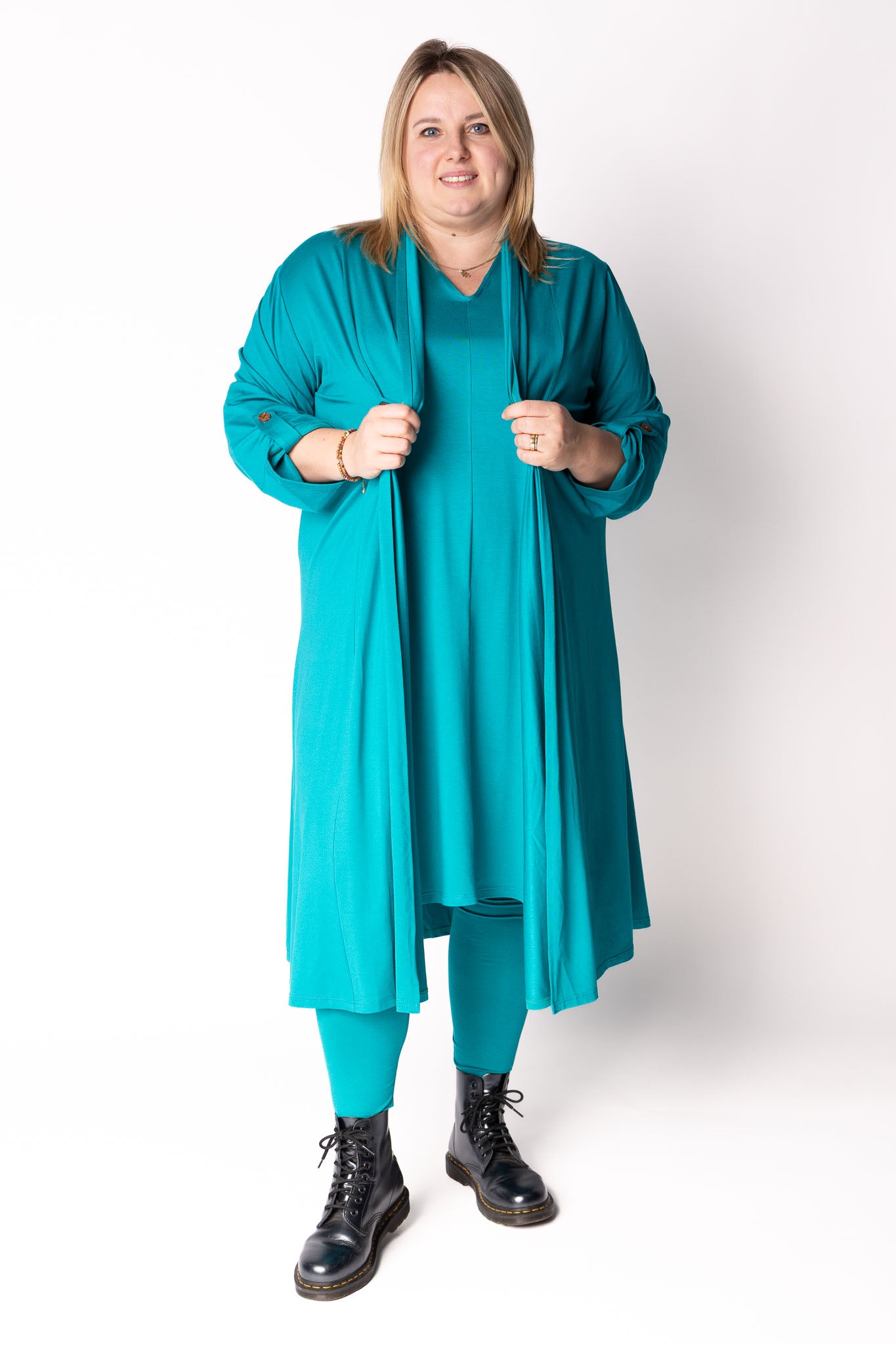 Vest Renske | Viscose | Oprol mouwen | 120cm