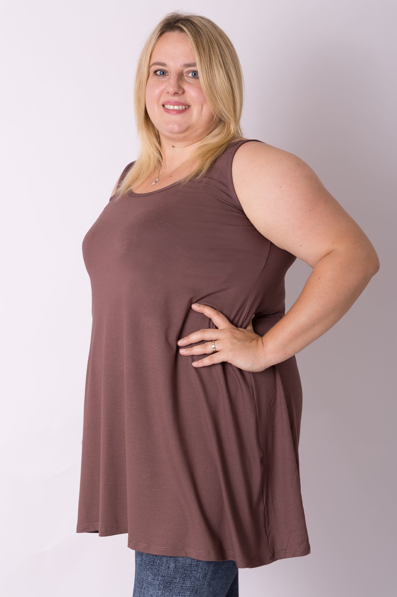 Top wijde a-lijn viscose  ca 90 cm
