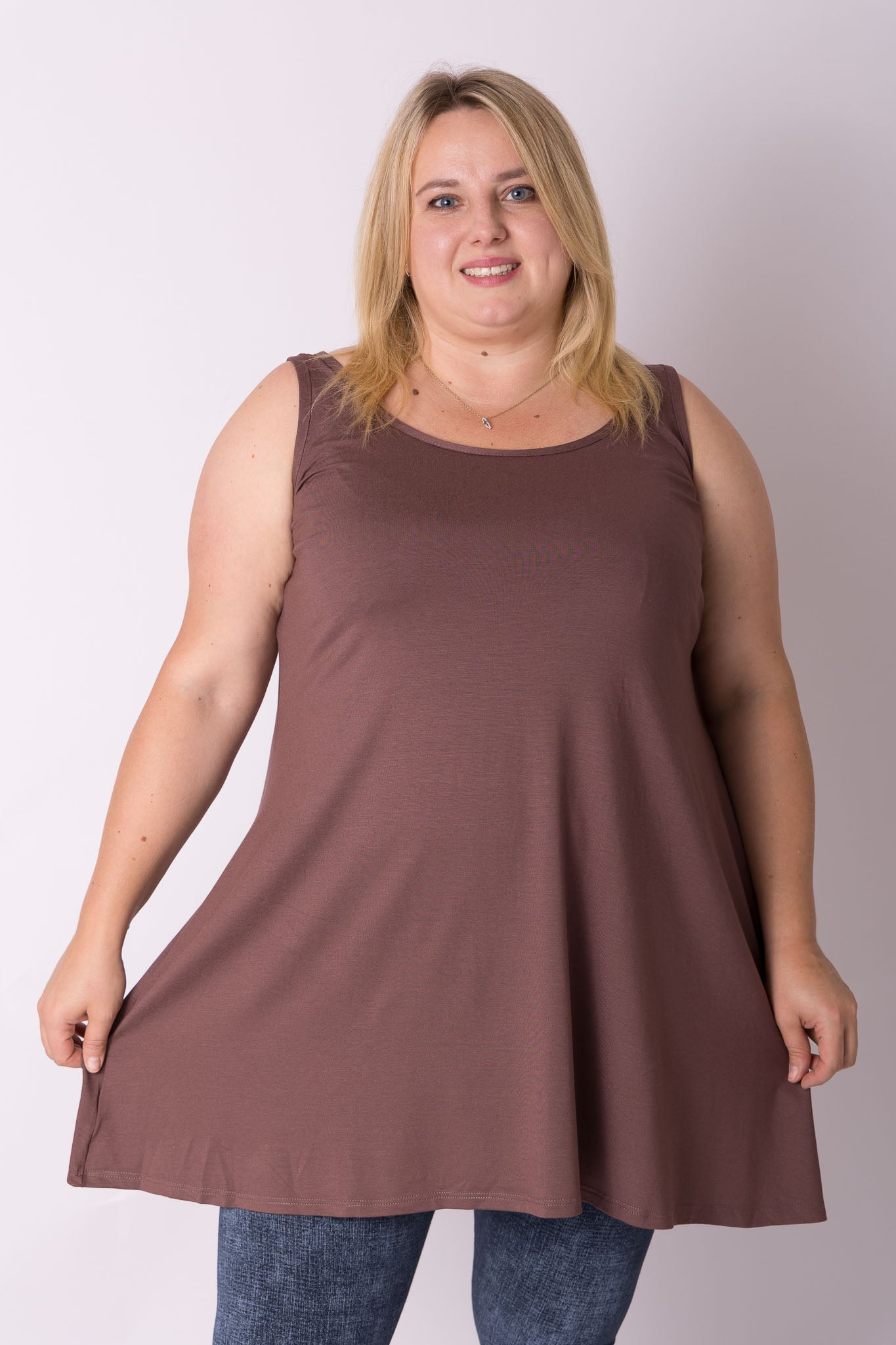 Top wijde a-lijn viscose  ca 90 cm
