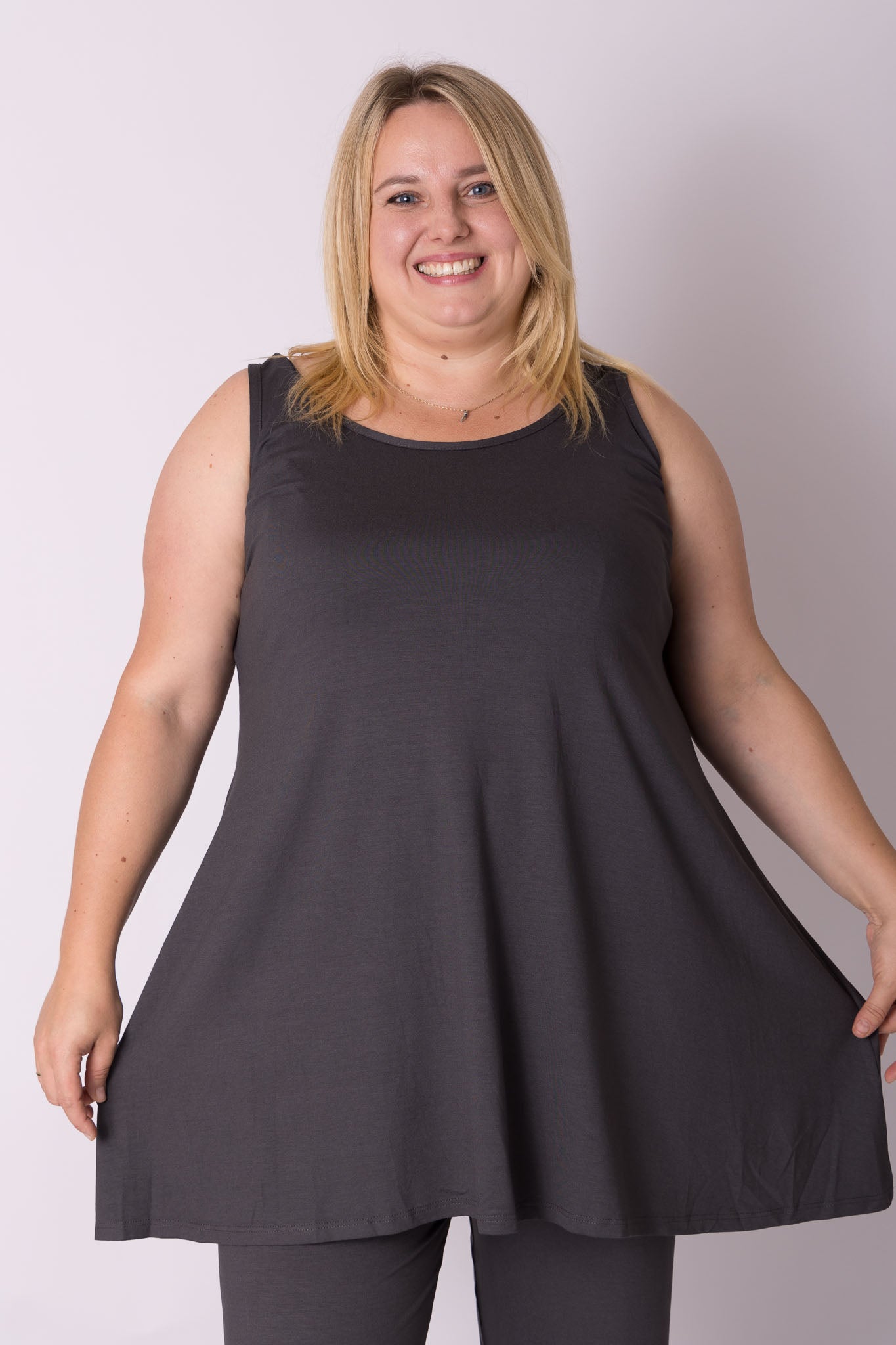 Top wijde a-lijn viscose  ca 90 cm