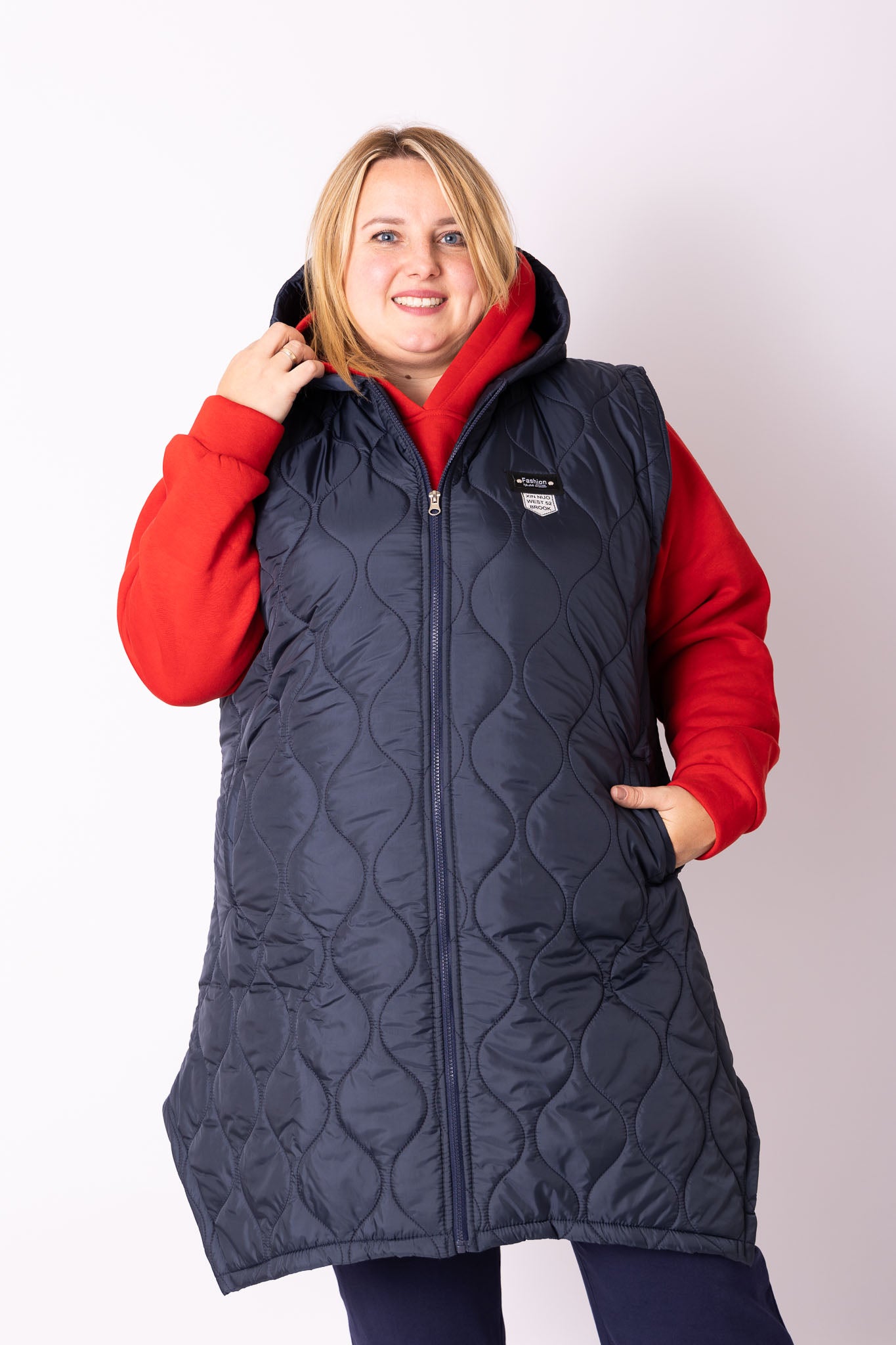 Bodywarmer met capuchon t/m maat 52