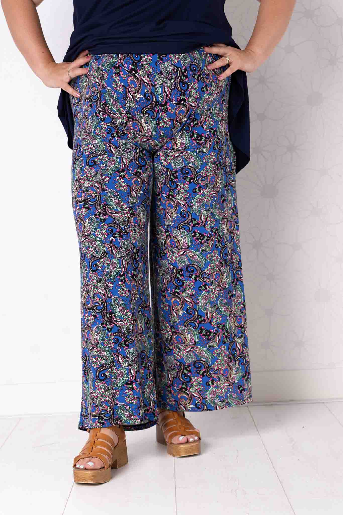 Wijde broek Judith - paisley groen kobaltblauw - Viscose - binnenbeenlengte ca. 70/72 cm