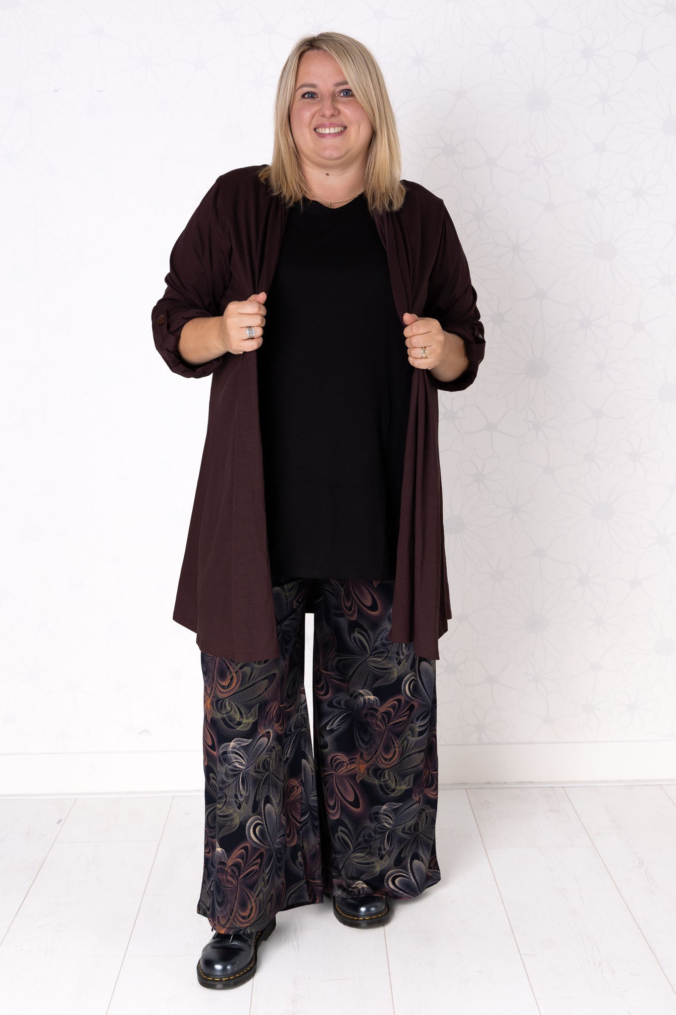 Wijde broek Suzette | Vlinder Abstract Bruin Zwart| Modal