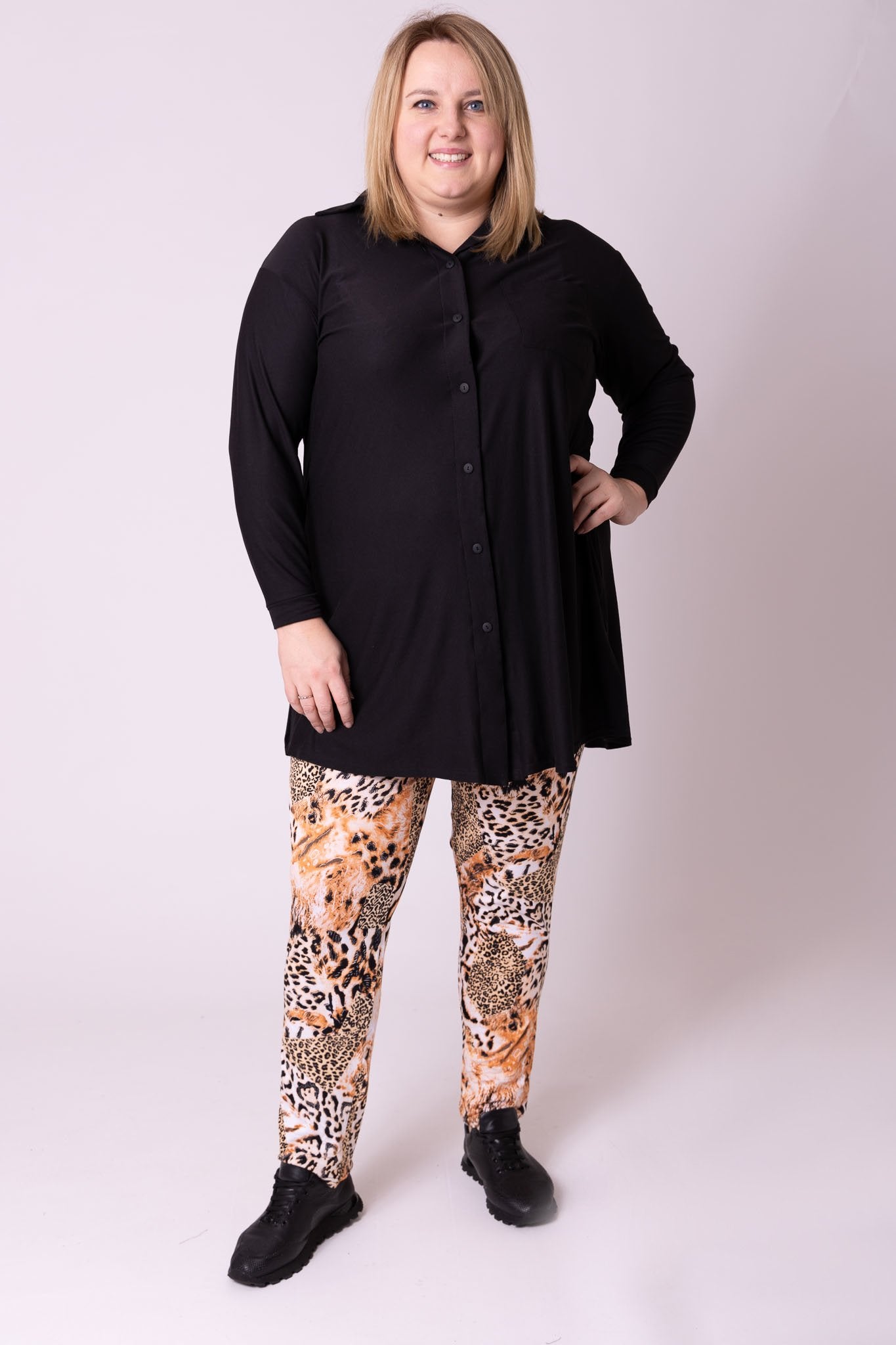 Broek lang viscose print maten 42-62
