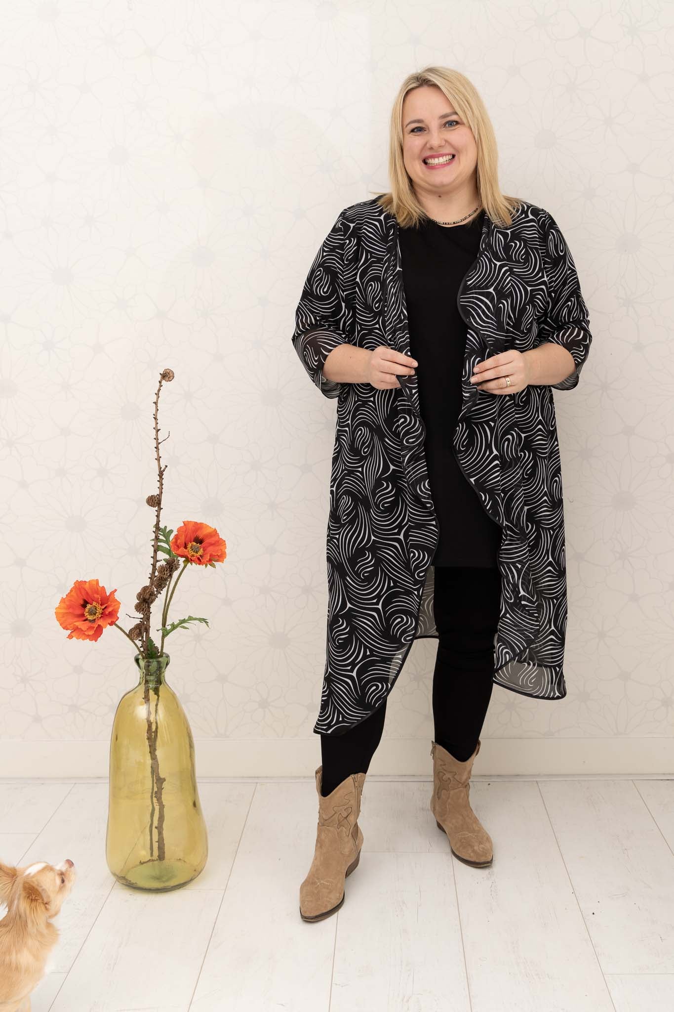 Chiffon vest Ivonne  zwart wit ca 120 cm
