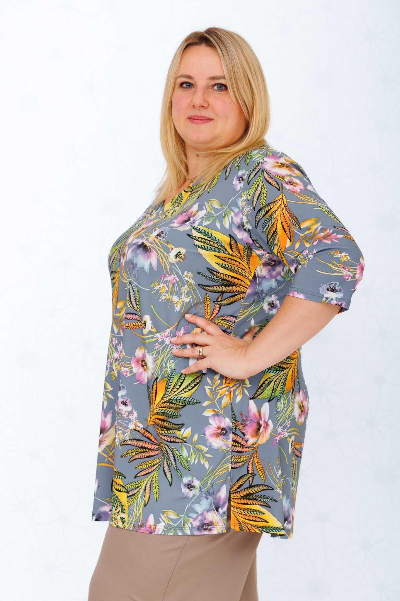 Top Erna – Bloemen op Grijs-Blauw | ITY Travelstof | ca. 90 cm