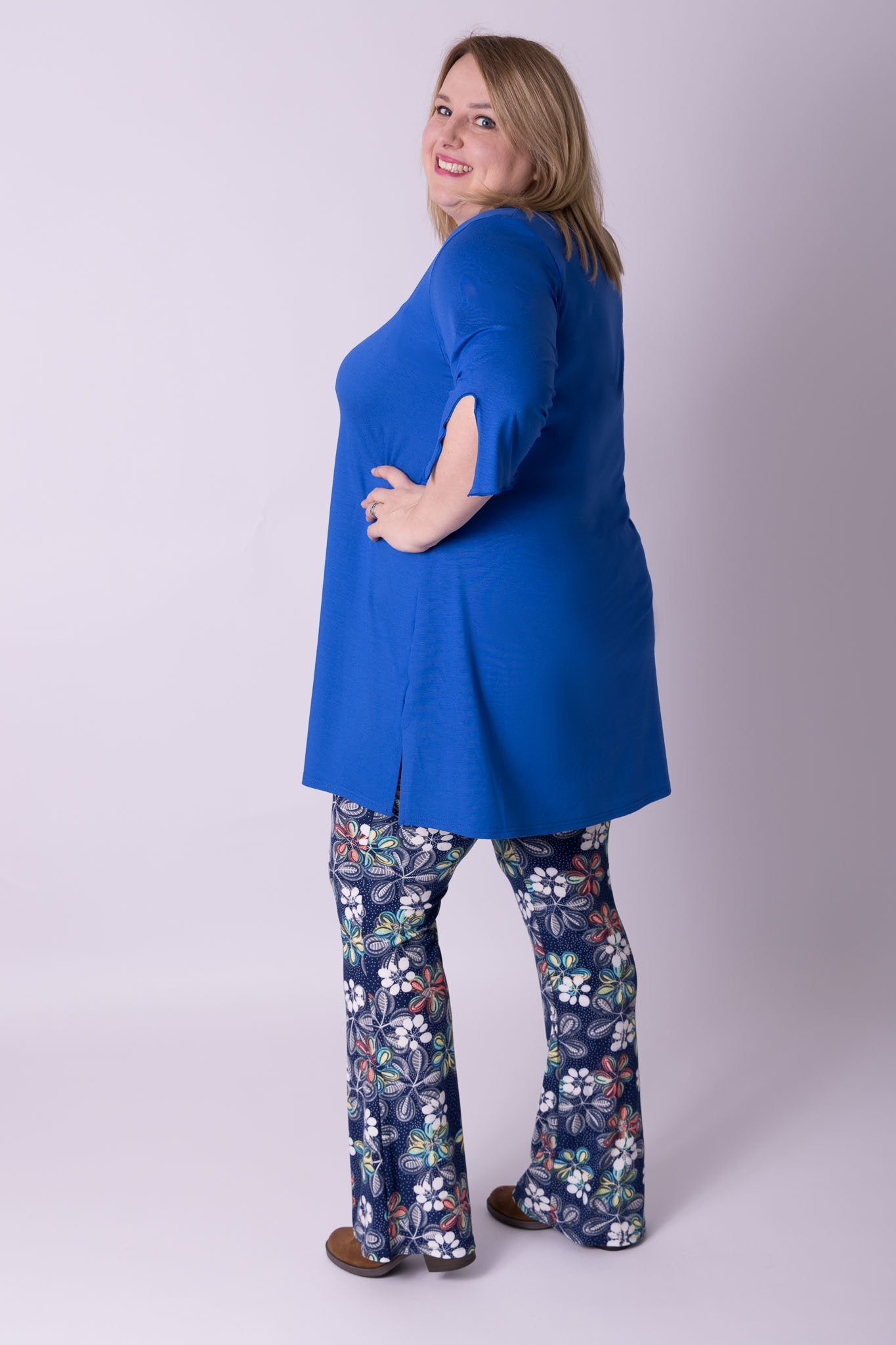 Flared legging lange pijpen kimo maten 48-60