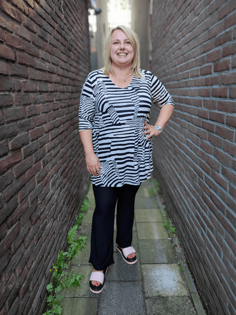 Flared legging lange pijpen kimo maten 48-60