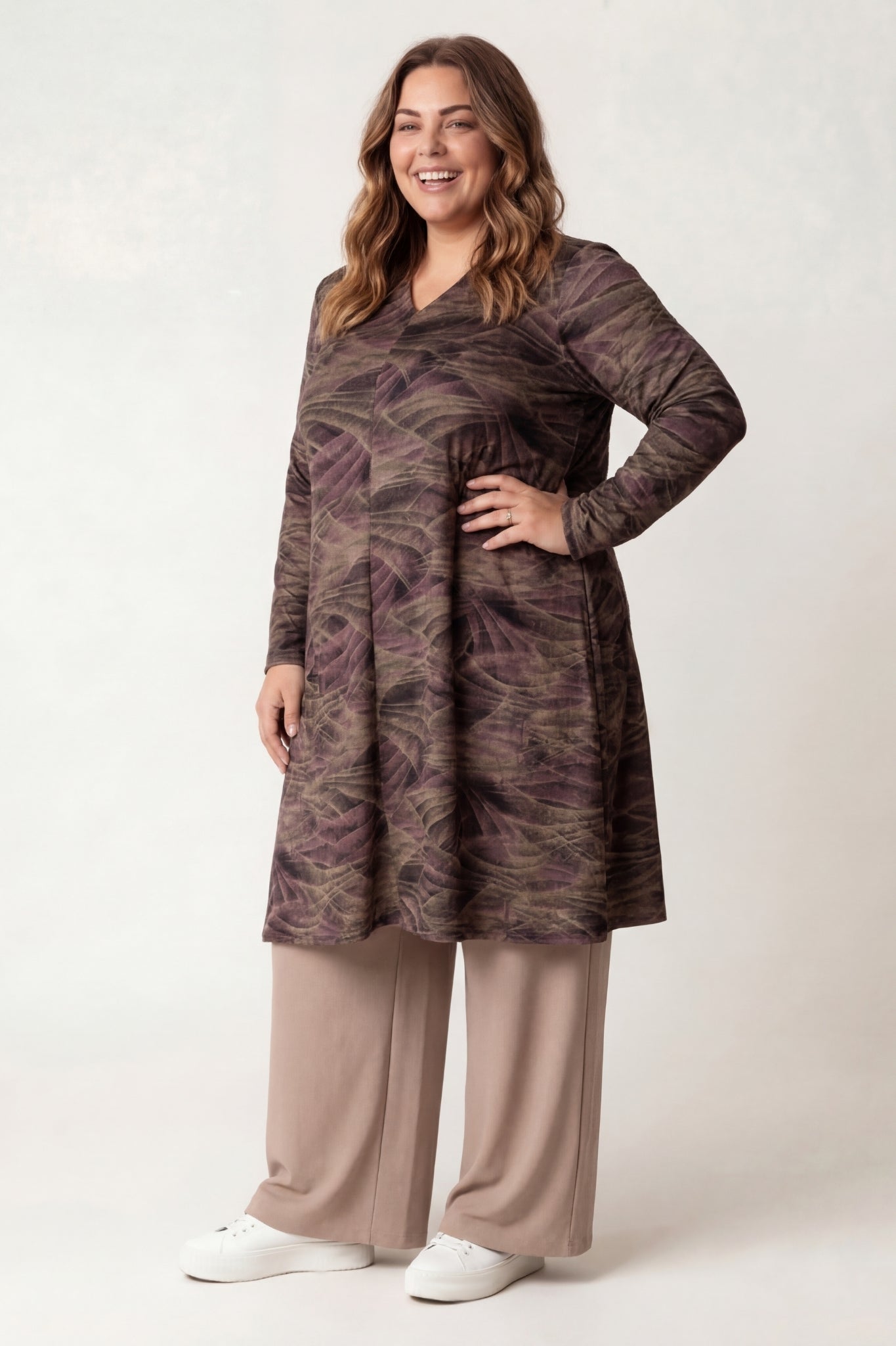 Tuniek Gonny | Olive Shadow | Viscose | 110 cm
