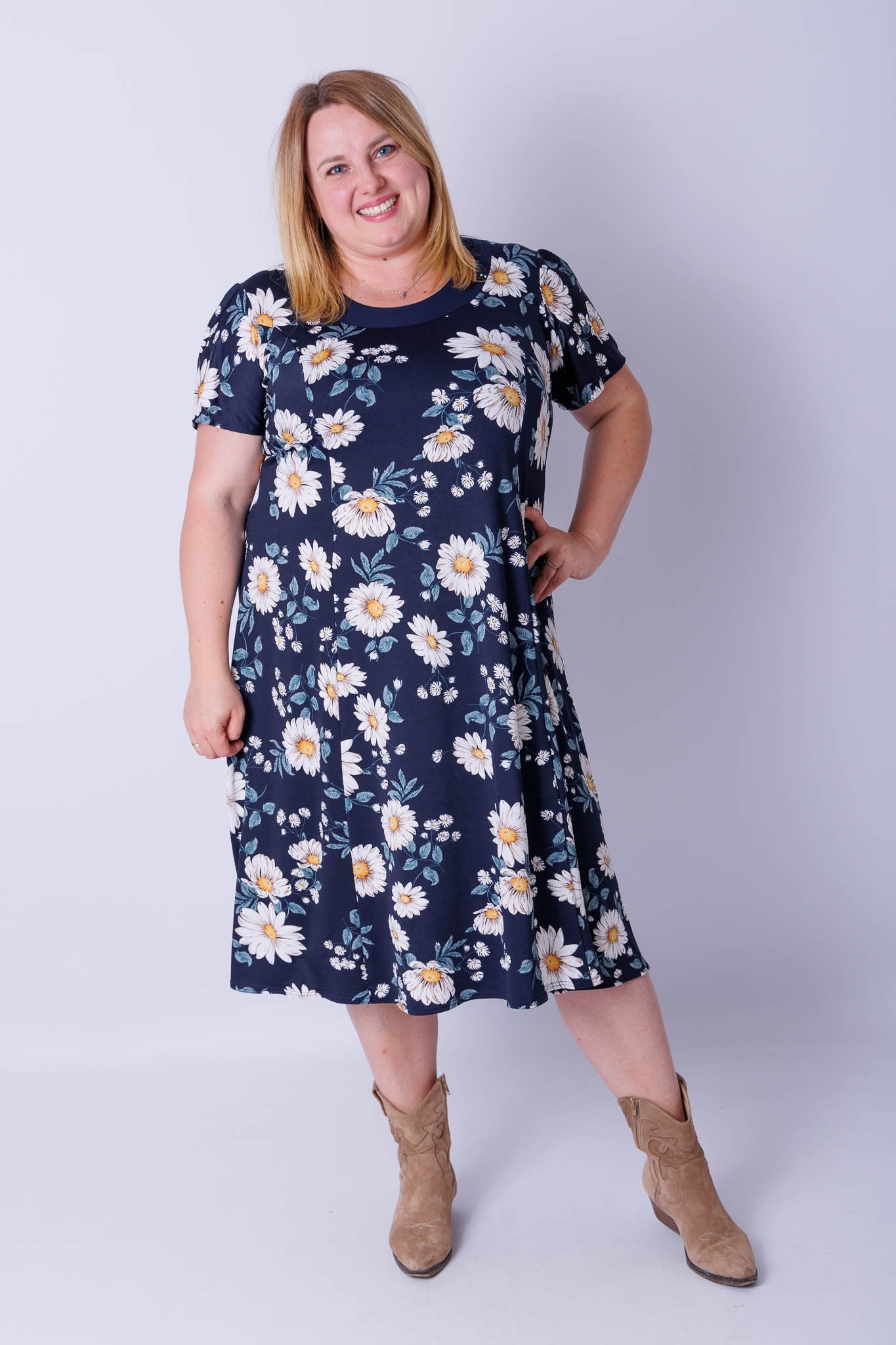 Jurk Bella madeliefje travel stof ca 115 cm