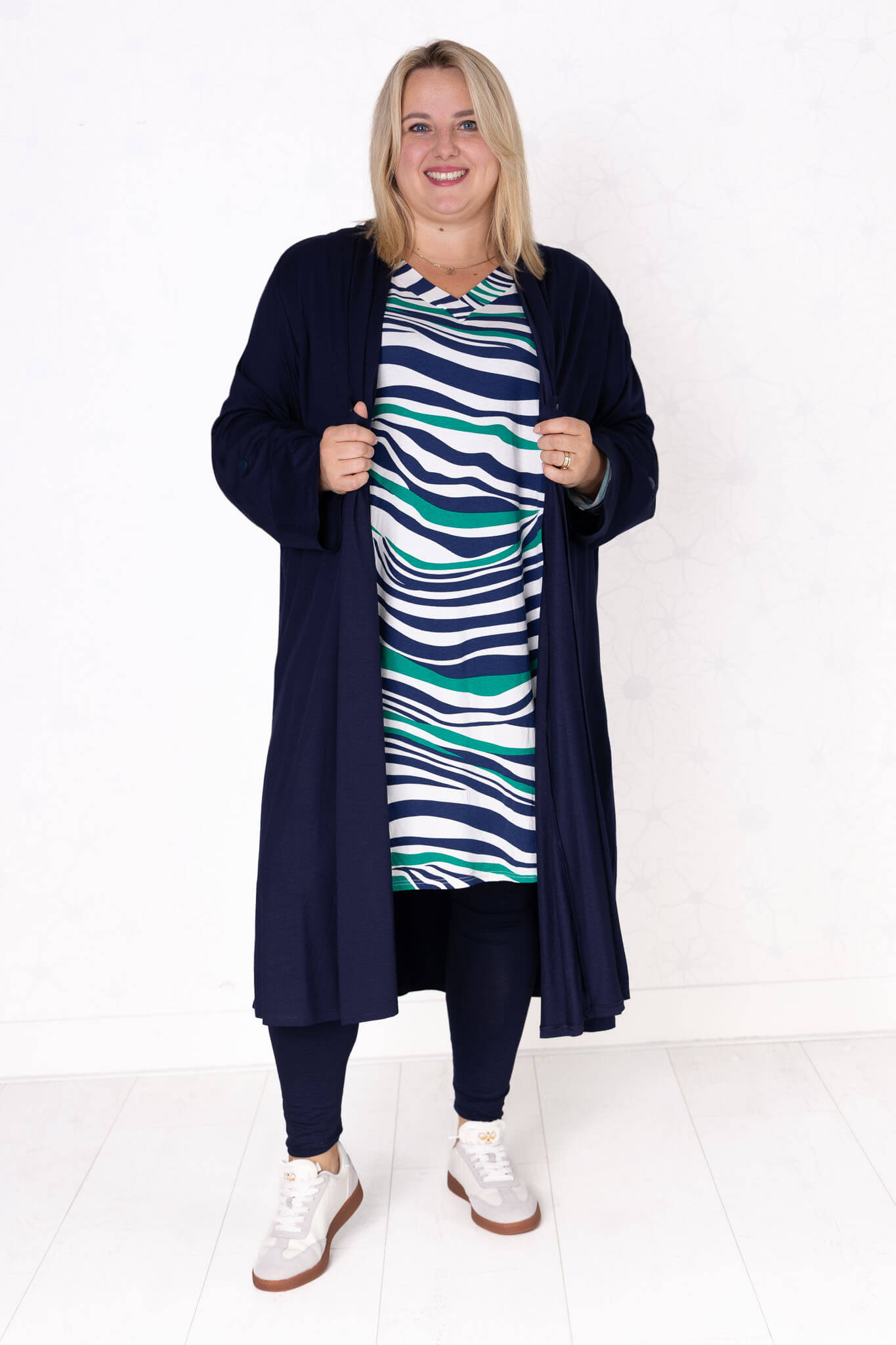 Jurk Linda | Zee donkerblauw groen | Viscose | A-lijn | 105cm