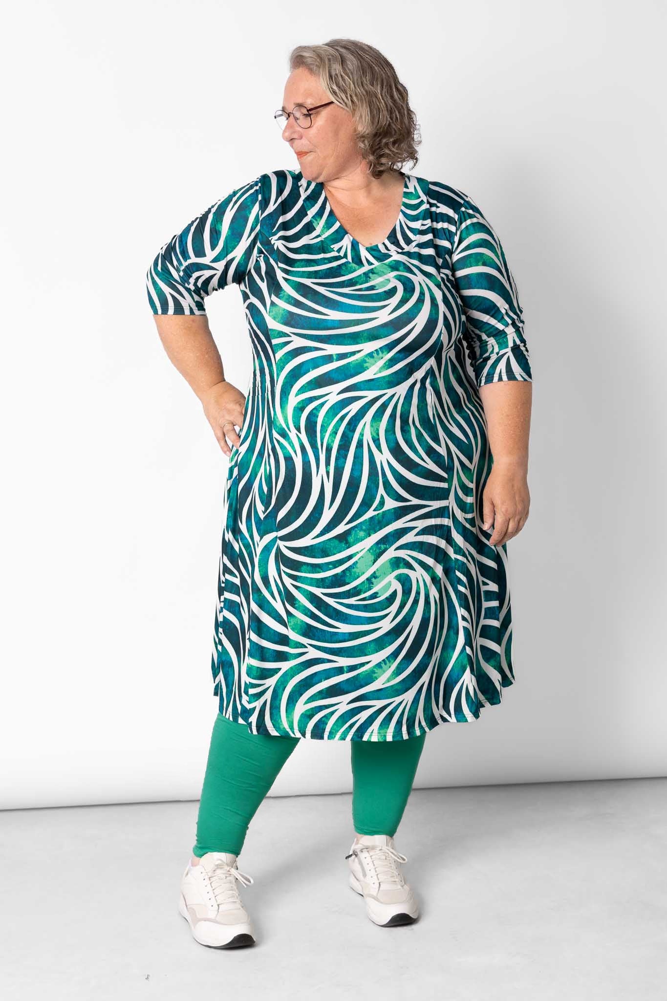 Jurk Bella | Jade Waves | Limited Edition | Grote Maten | Prinsessenlijn | Travelstof | 115cm