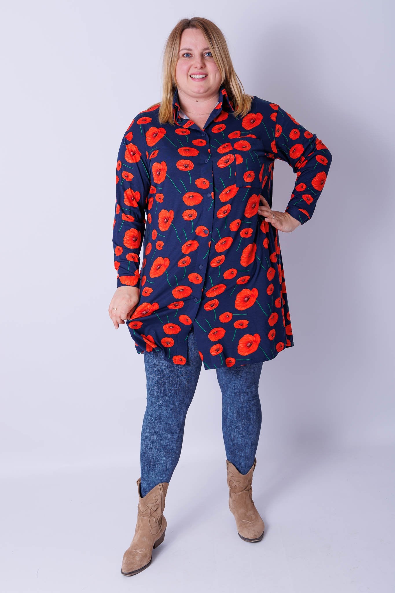Lange A-lijn blouse Tonny klaprozen viscose 105 cm